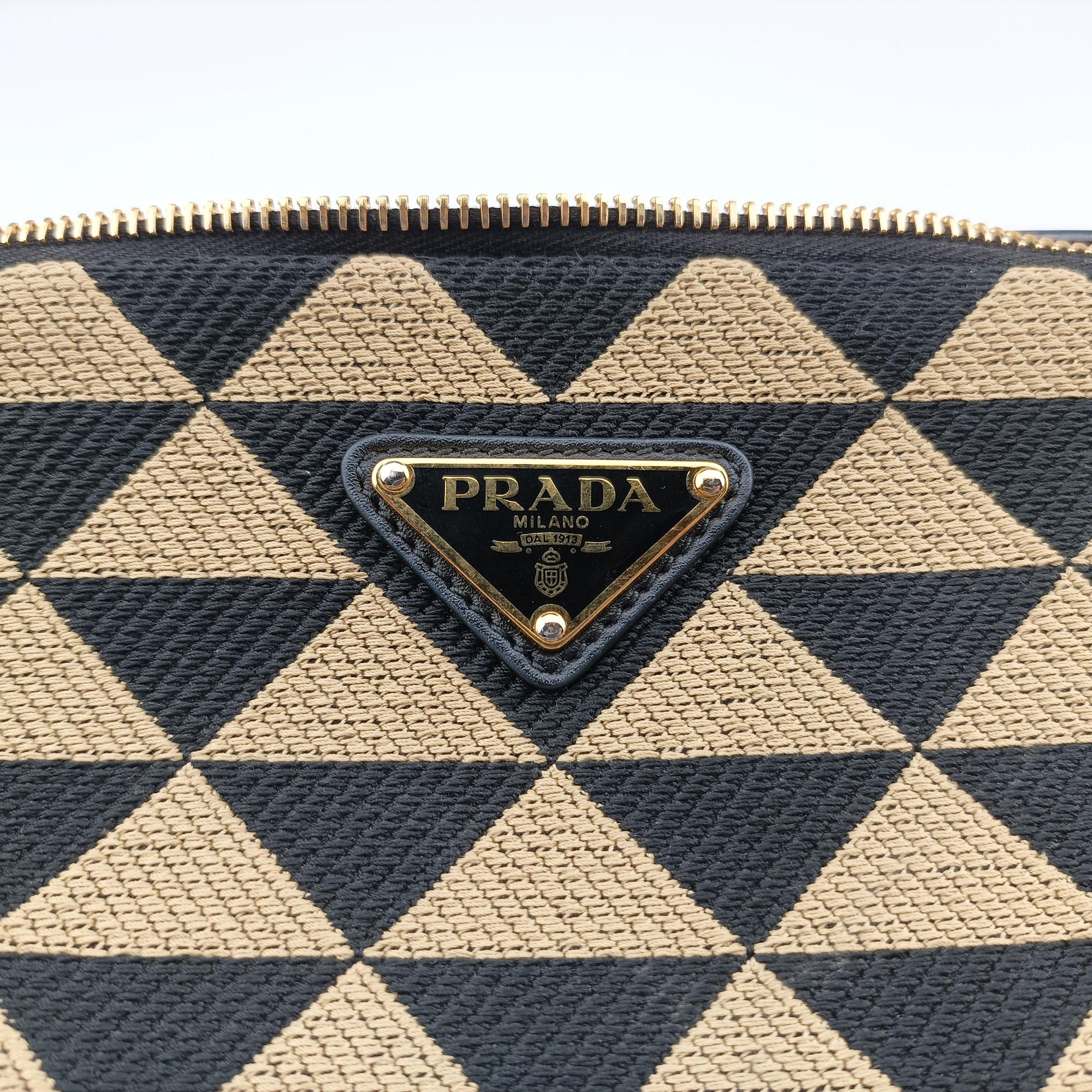 Pre-owned Prada Triangolo Triangle Beige Jacquard  ×  Saffiano leather 1BC543 handbag | stylenewstar