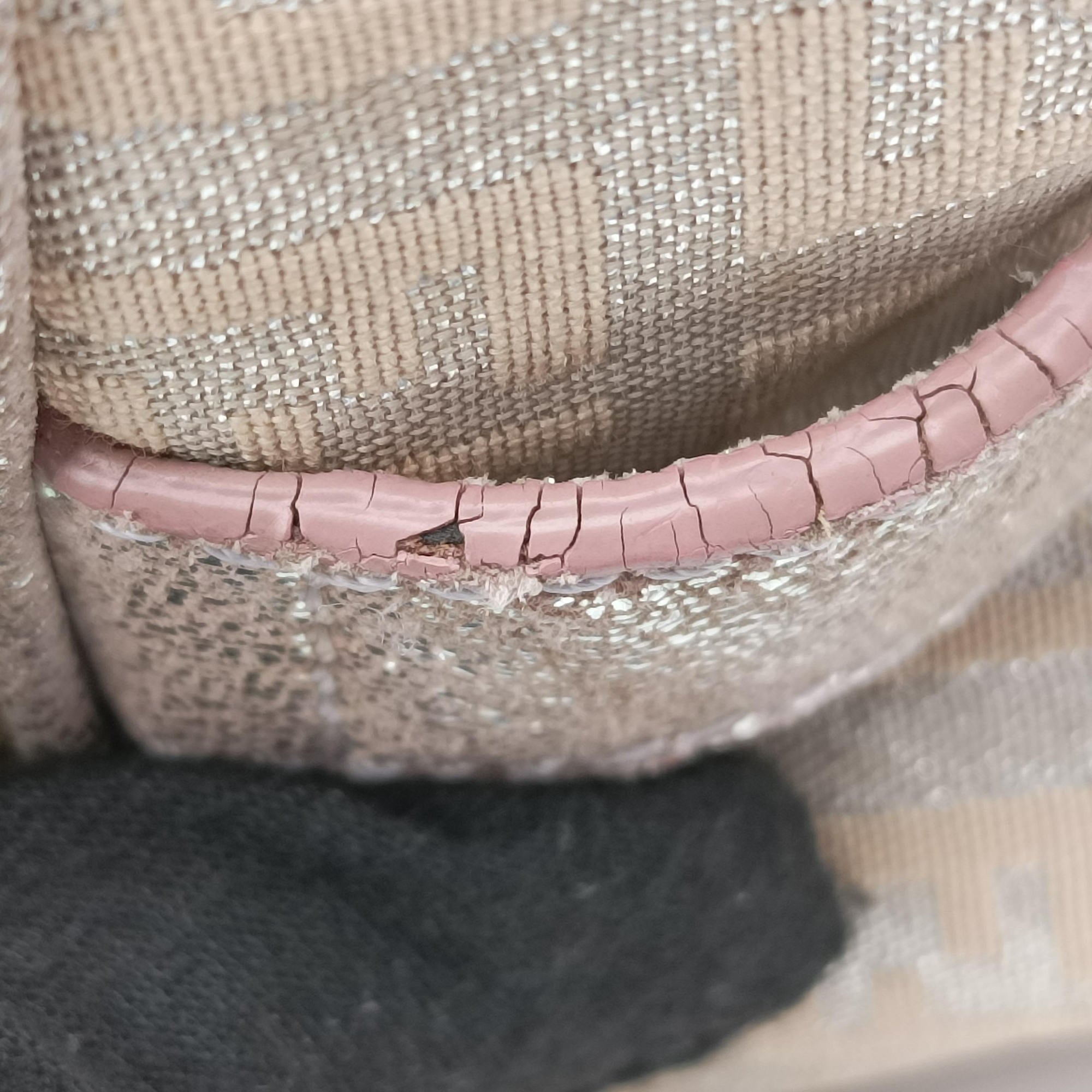 Pre-owned Fendi Zucchino Glitter Logo Pink×silver canvas 8BL068 handbag | stylenewstar