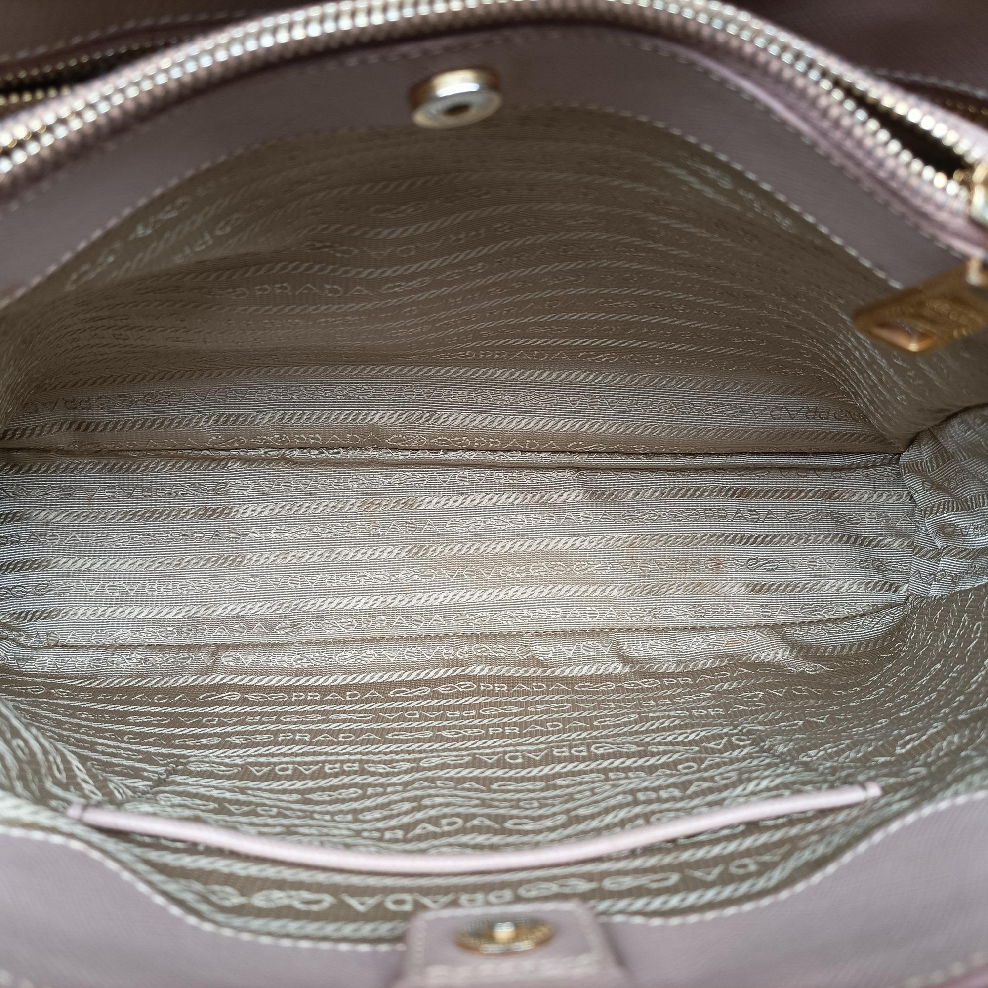 Pre-owned Prada Galleria Pink SAFFIANO Leather BN1786 shoulderbag | stylenewstar