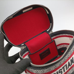 Pre-owned Christian Dior Travel Black × white × red jacquard canvas  shoulderbag | stylenewstar