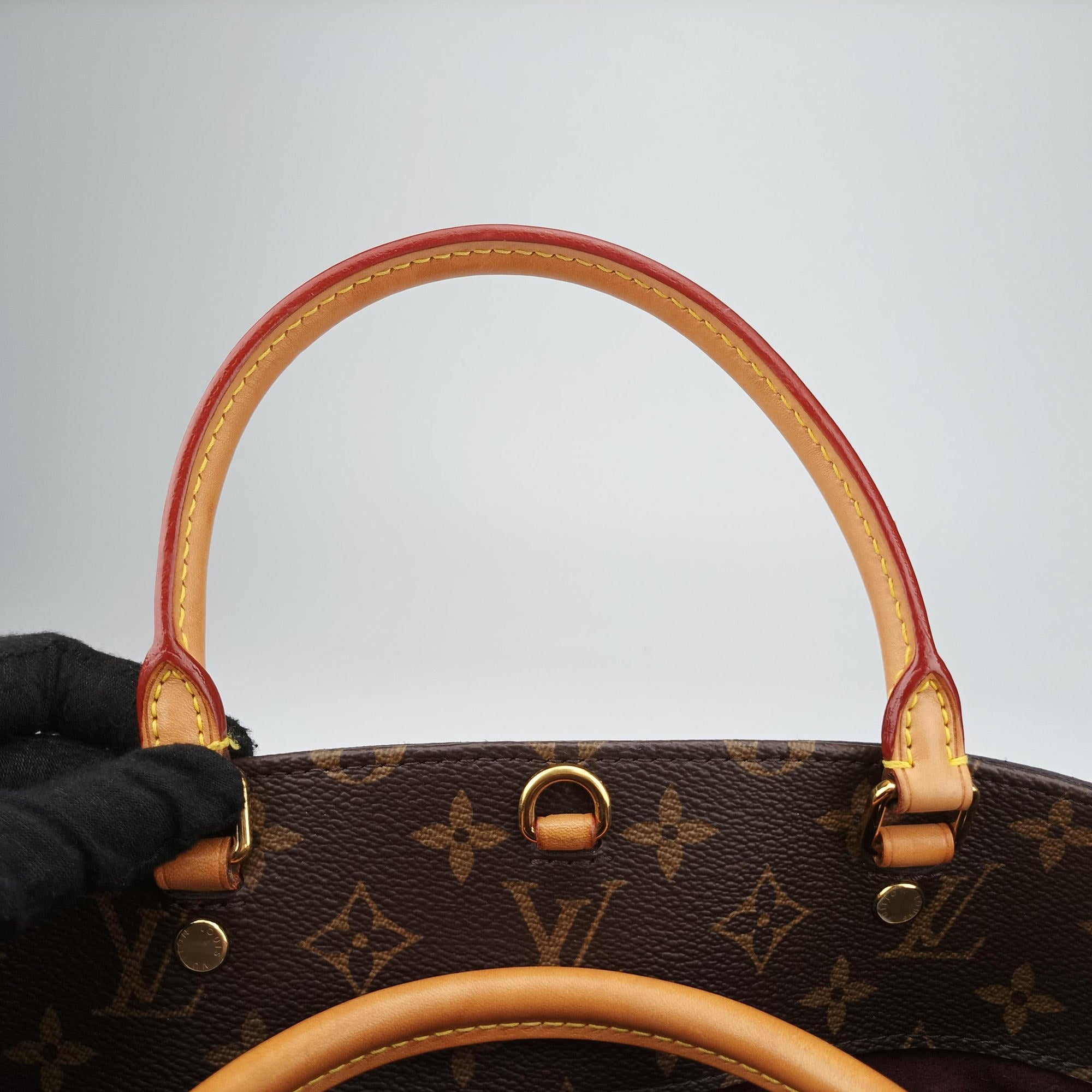 Vintage Louis Vuitton MONTAIGNE MM BROWN Monogram Canvas M41056 shoulderbag | stylenewstar