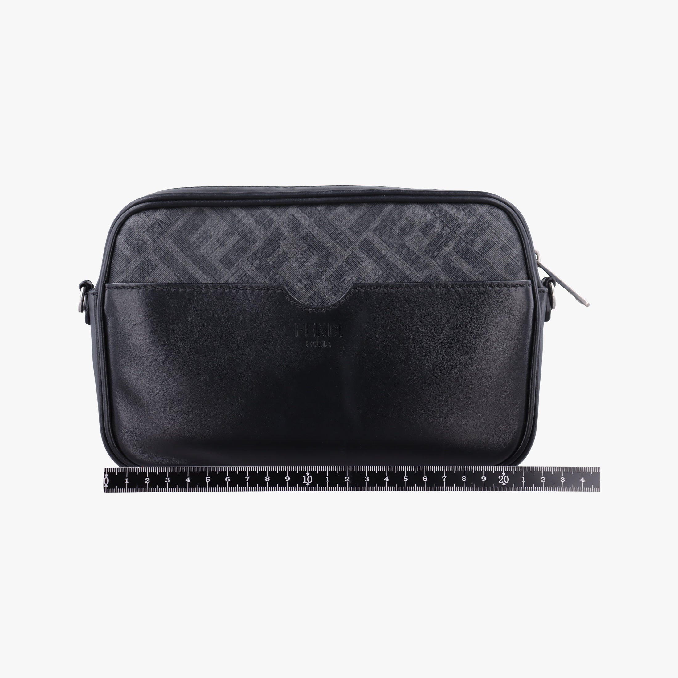 Pre-owned Fendi Camera case Black PVC Coated Canvas 7M0286 shoulderbag | stylenewstar