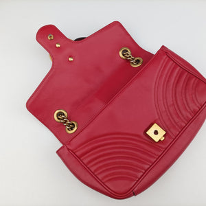 Pre-owned Gucci GG Marmont Red Leather 443497 shoulderbag | stylenewstar