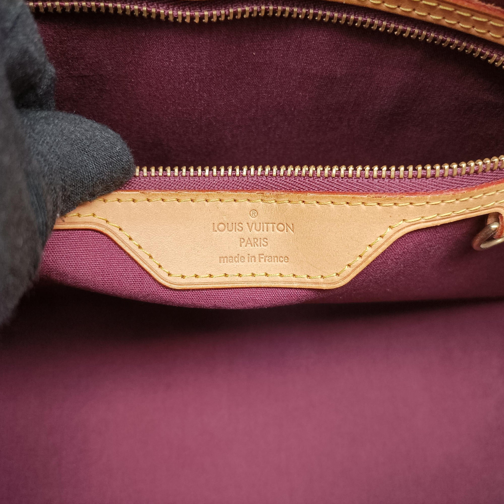 Pre-owned Louis Vuitton Brea MM AMARANTE Vernis M91619 shoulderbag | stylenewstar