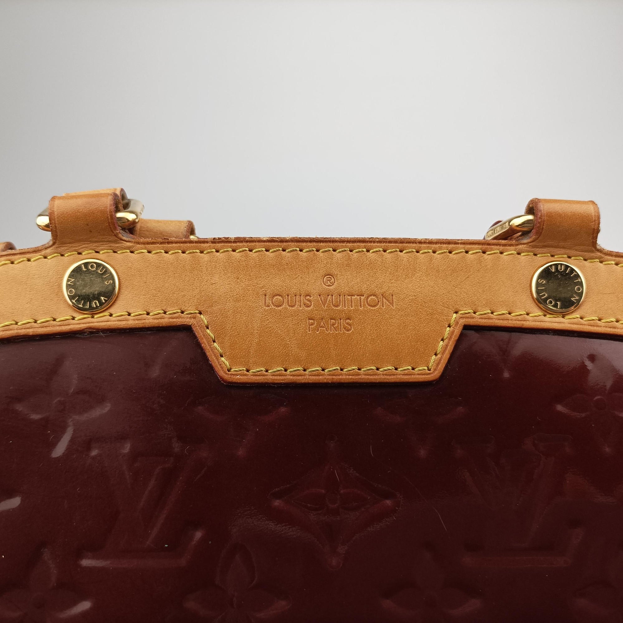 Pre-owned Louis Vuitton Brea MM AMARANTE Vernis M91619 shoulderbag | stylenewstar