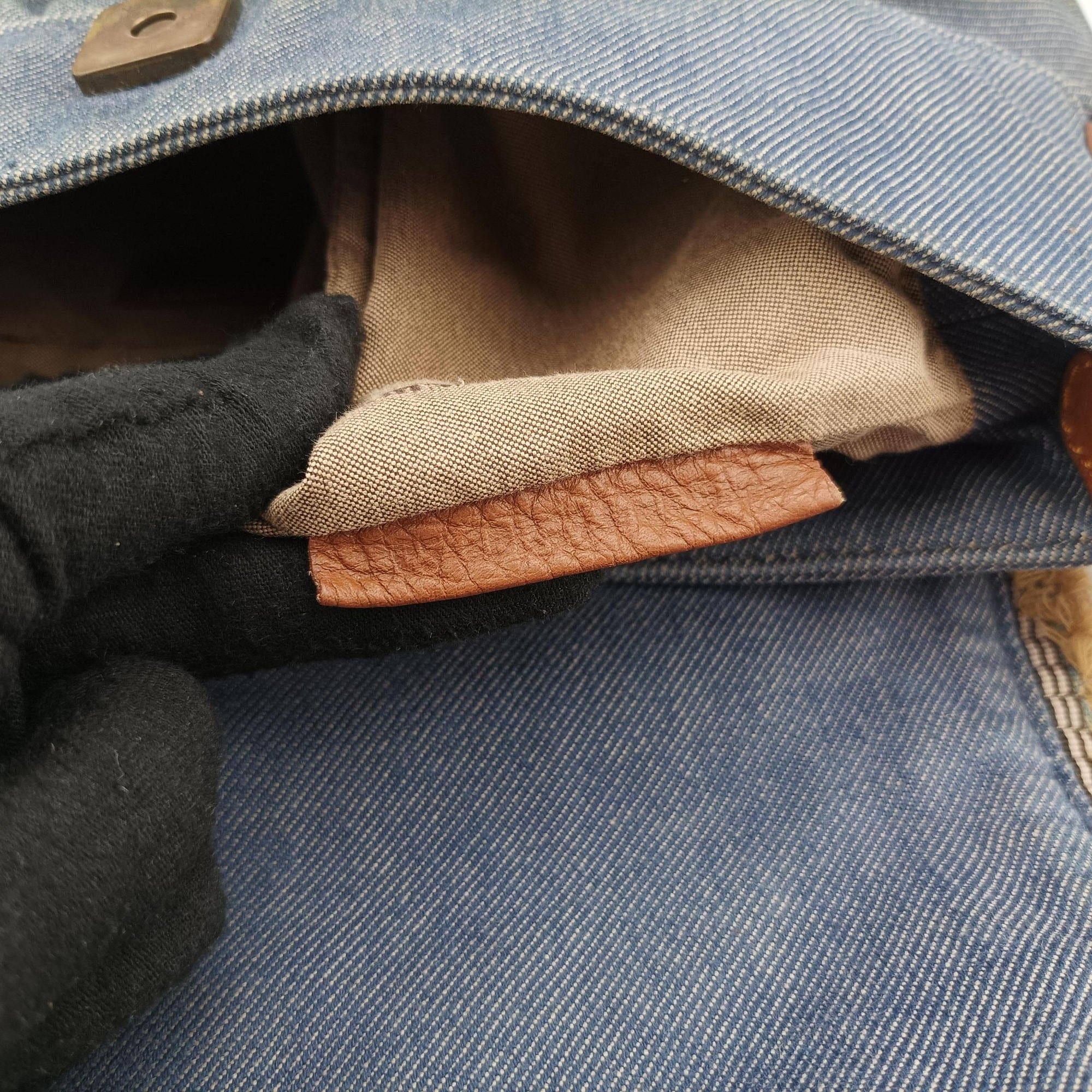 Pre-owned Fendi Chef Blue Denim ×Brown Trim Denim CanvasxCalfskin  shoulderbag | stylenewstar