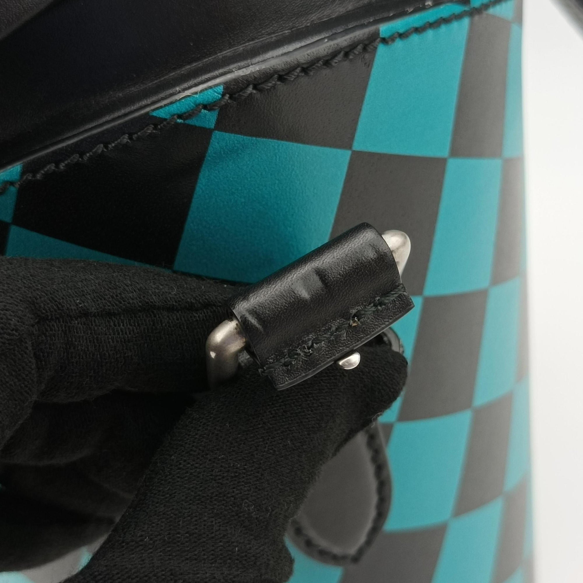 Pre-owned Gucci Printed bucket Black × blue × pink × green Leather 675882 shoulderbag | stylenewstar