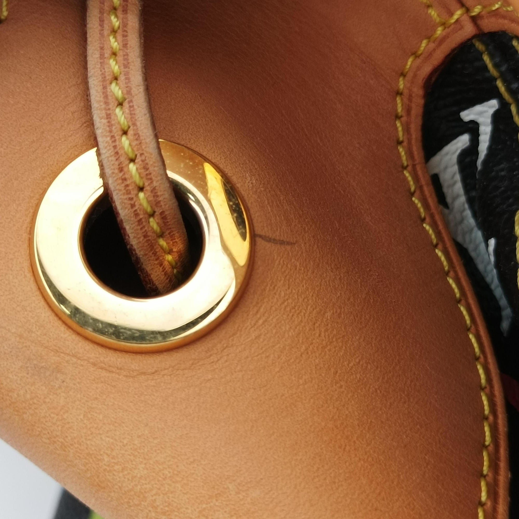 Pre-owned Louis Vuitton URSULA Noir Monogram Multicolor M40124 shoulderbag | stylenewstar