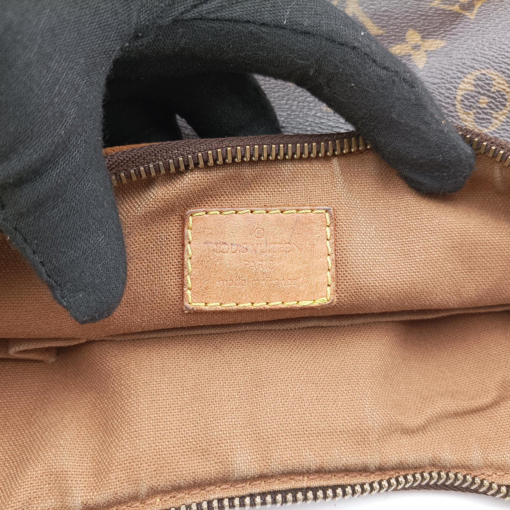 Secondhand Louis Vuitton TULUM GM Brown Monogram Canvas M40075 shoulderbag | stylenewstar