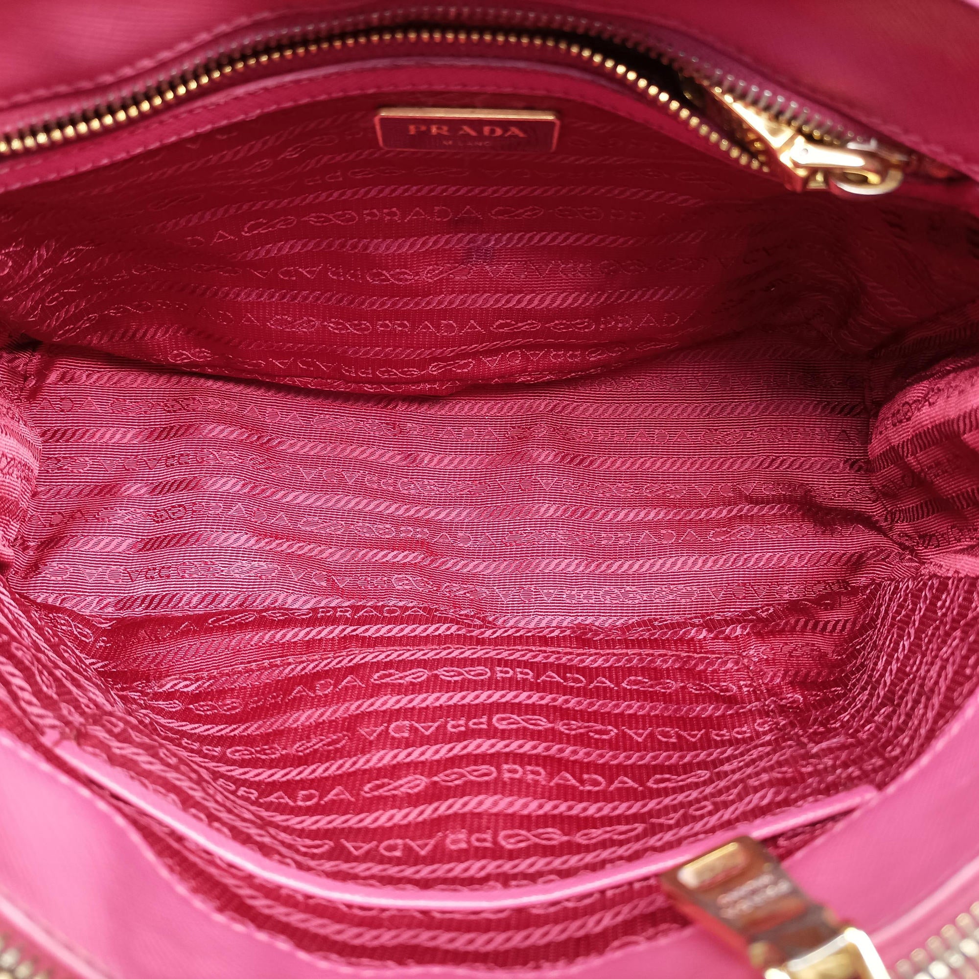 Vintage Prada Galleria Rose SAFFIANO Leather BN1786 shoulderbag | stylenewstar