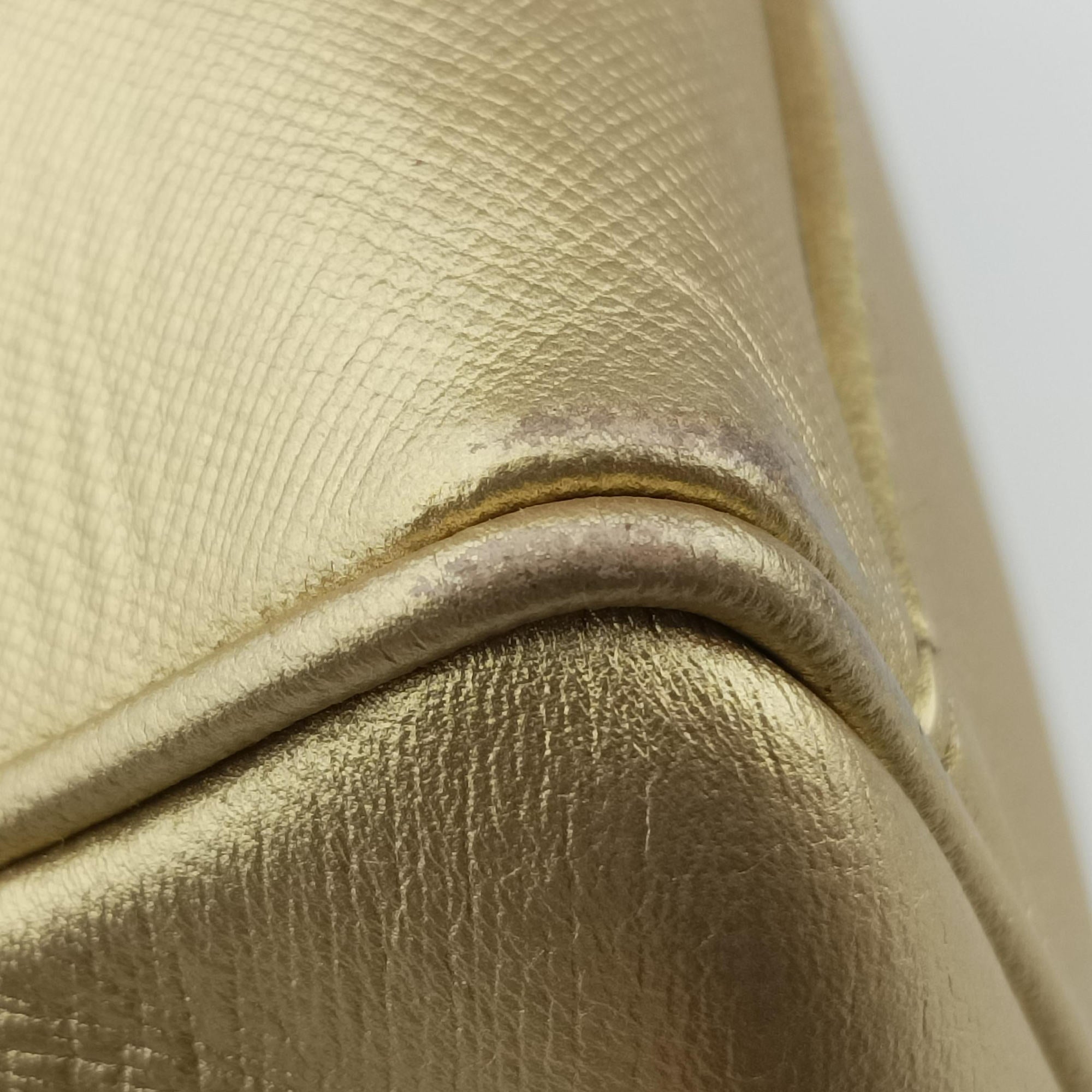 Secondhand VERSACE La Medusa Palazzo bowling Golden Leather  shoulderbag | stylenewstar