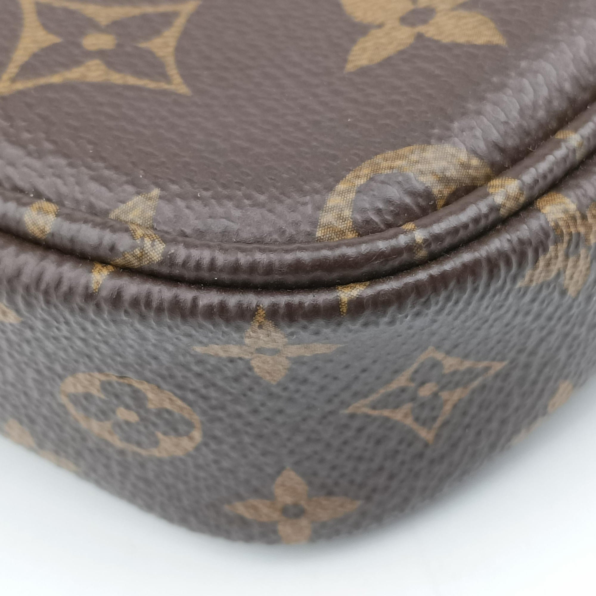 Pre-owned Louis Vuitton Multi Pochette Accessoir brown×khaki Monogram Canvas M44813 shoulderbag | stylenewstar