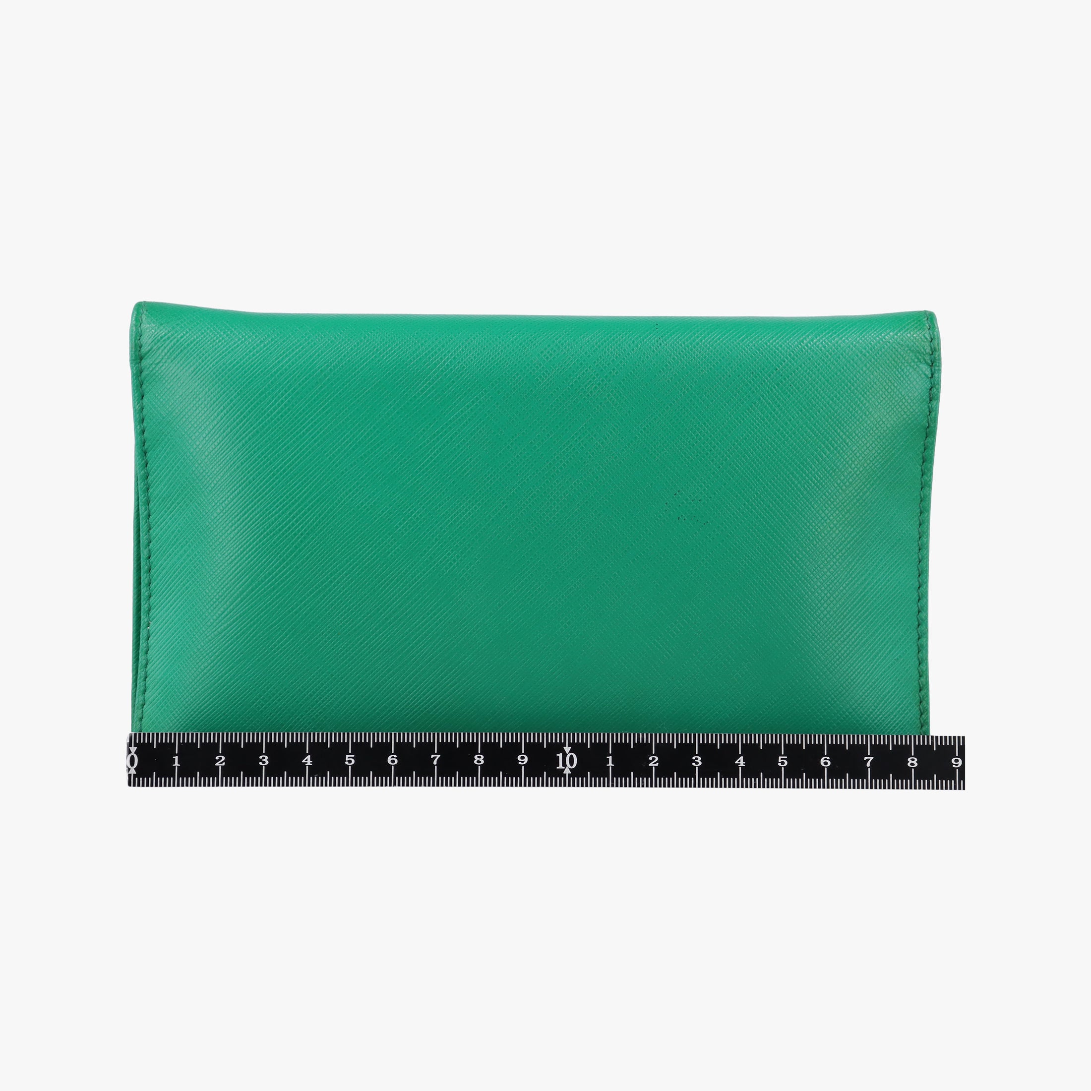 Pre-owned Ferragamo Ginny Vara Green Leather  shoulderbag | stylenewstar