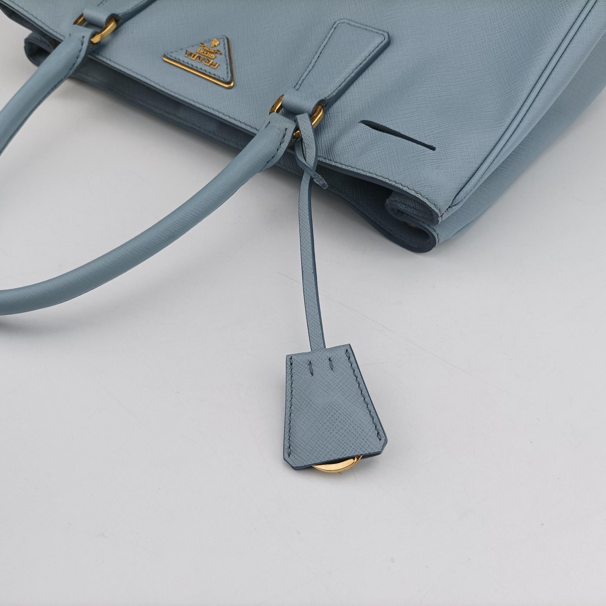 Pre-owned Prada Galleria Blue SAFFIANO Leather BN1801 shoulderbag | stylenewstar
