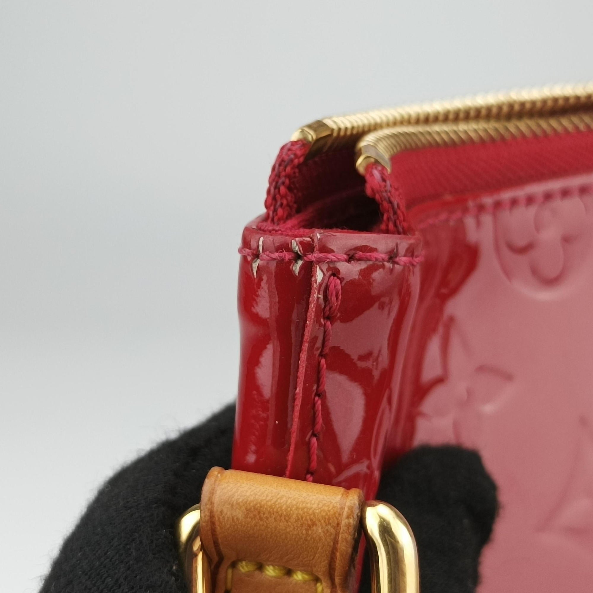 Vintage Louis Vuitton Bellevue GM Pomme d'Amour Vernis M93587 shoulderbag | stylenewstar