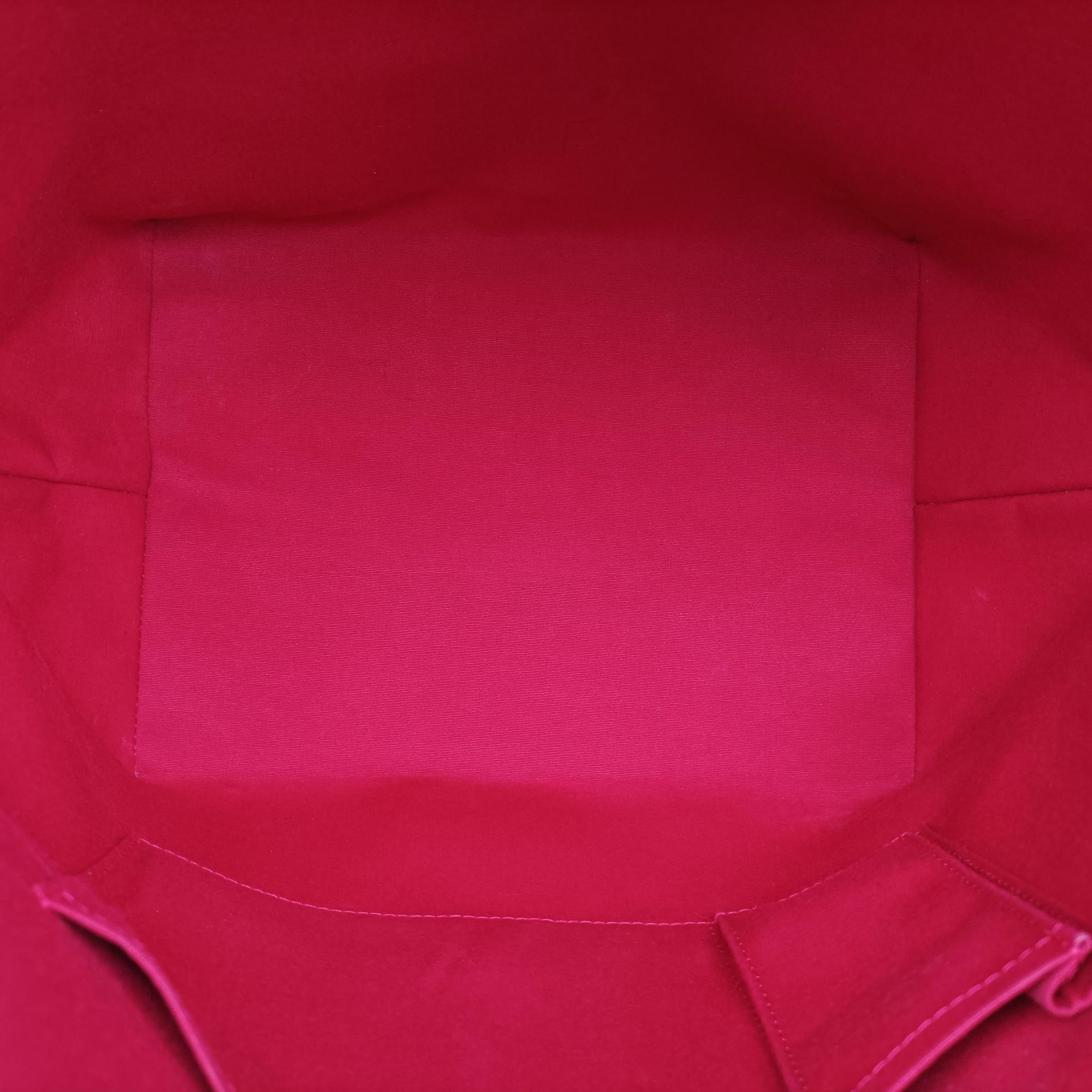 Vintage Louis Vuitton Bellevue GM Pomme d'Amour Vernis M93587 shoulderbag | stylenewstar