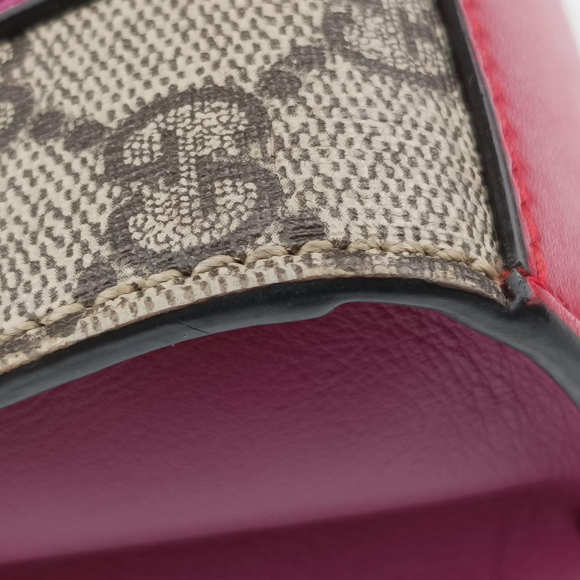Pre-owned Gucci Padlock Beige×red×pink PVC coated canvas×leather 409487 shoulderbag | stylenewstar