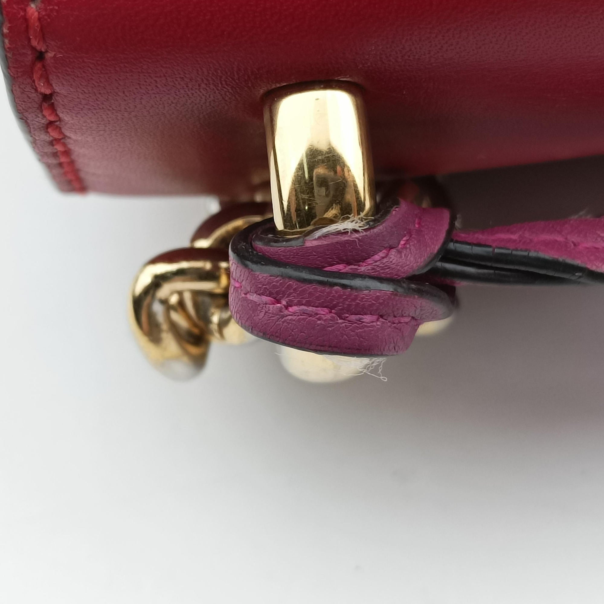 Pre-owned Gucci Padlock Beige×red×pink PVC coated canvas×leather 409487 shoulderbag | stylenewstar