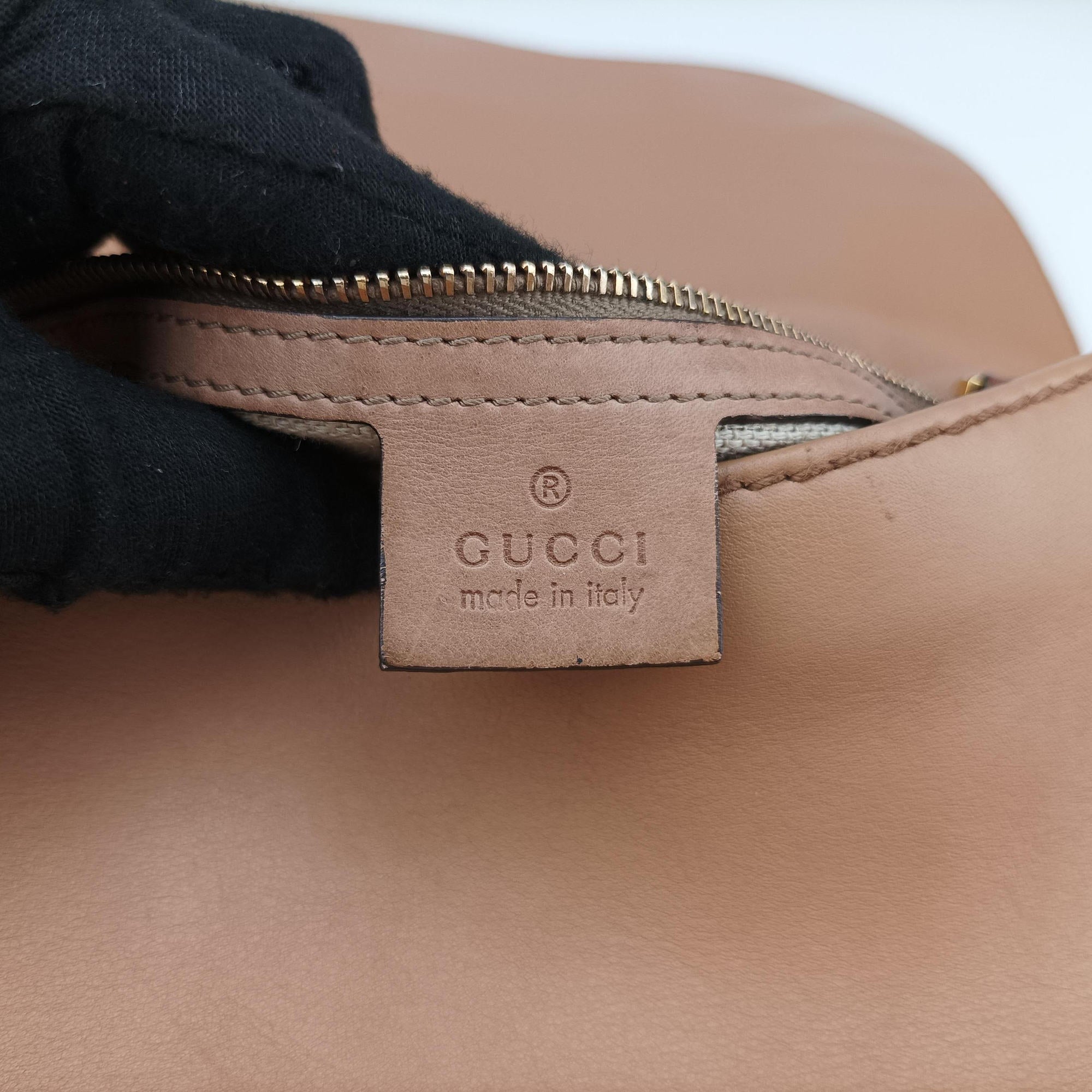 Pre-owned Gucci Tassel Handmade Medium Flap Camel Leather 263954 shoulderbag | stylenewstar