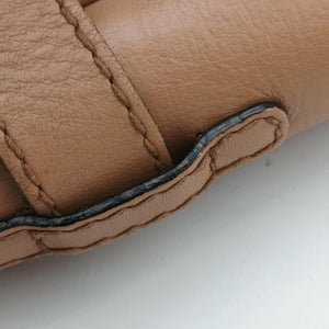 Pre-owned Gucci Tassel Handmade Medium Flap Camel Leather 263954 shoulderbag | stylenewstar
