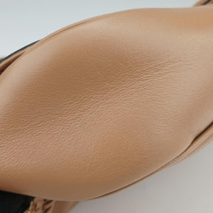 Pre-owned Gucci Tassel Handmade Medium Flap Camel Leather 263954 shoulderbag | stylenewstar