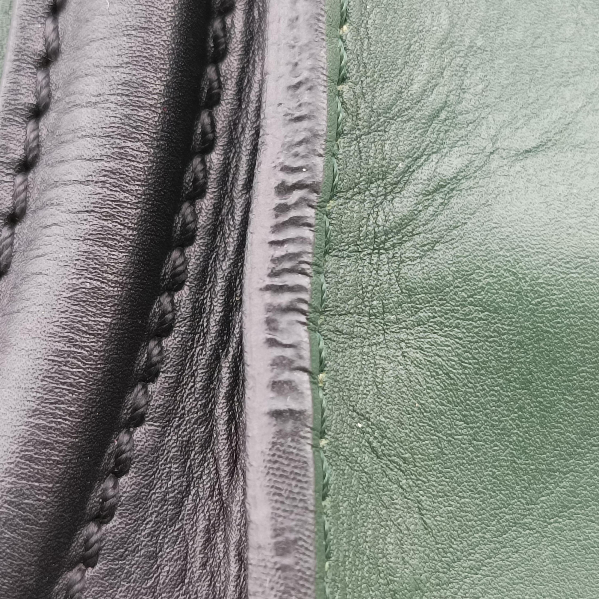 Pre-owned Celine Luggage Mini Shopper Green×black Leather  handbag | stylenewstar