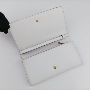 Pre-owned Christian Louboutin Paloma Clutch White Leather  clutchbag | stylenewstar