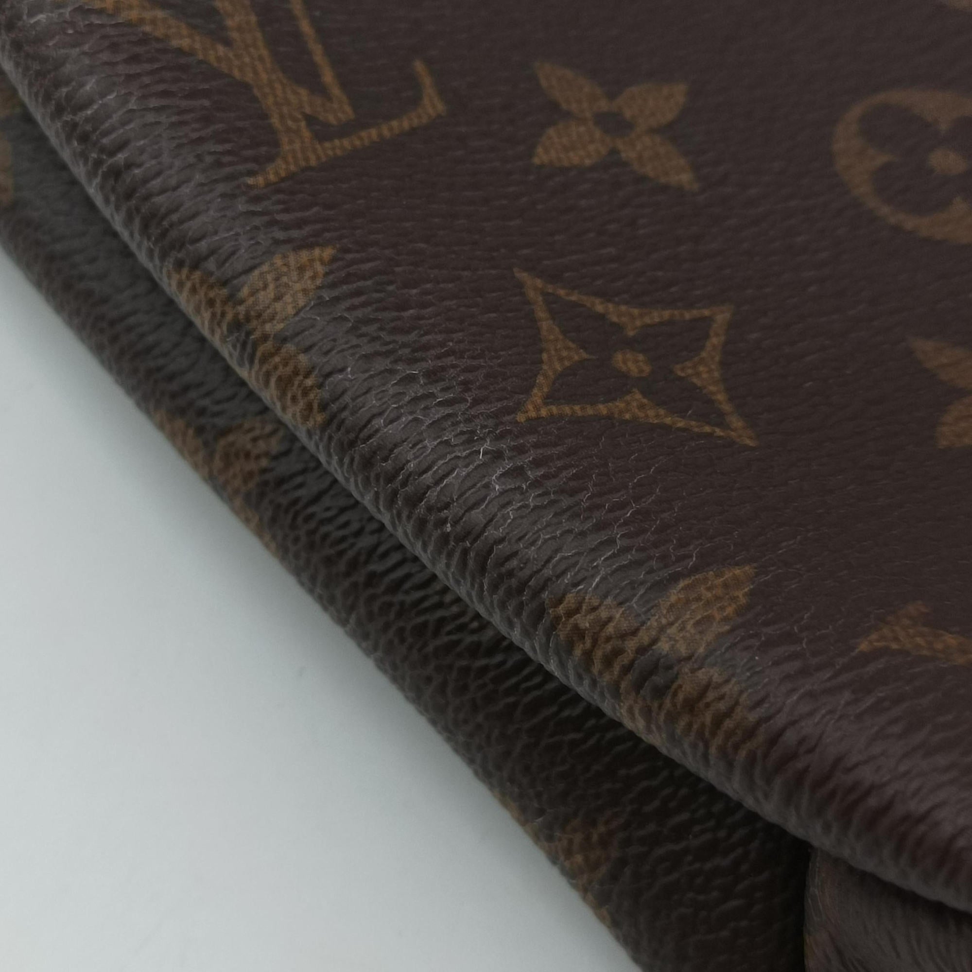 Secondhand Louis Vuitton PALLAS Chain Brown×Noir Monogram Canvas×calf leather M41223 shoulderbag | stylenewstar