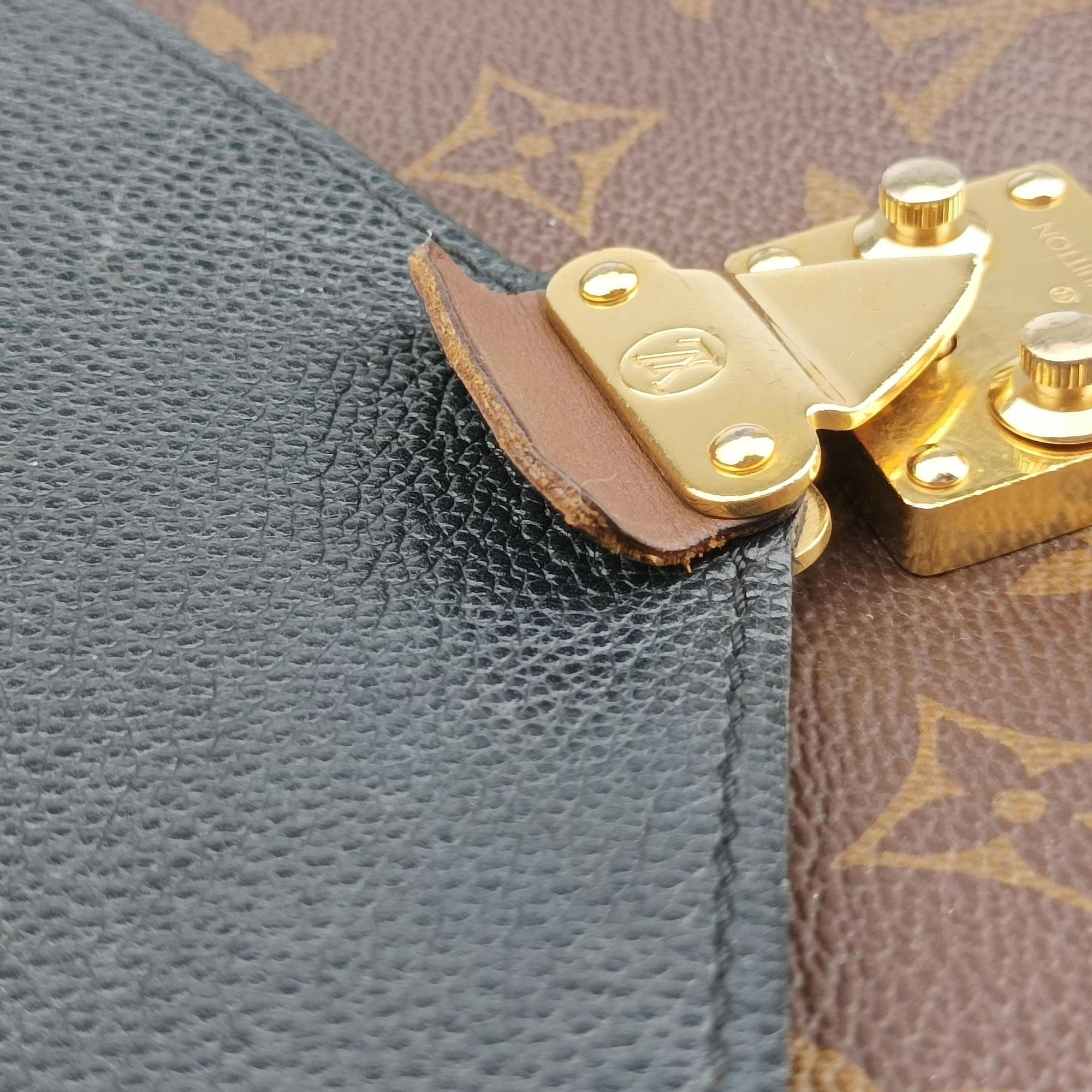 Secondhand Louis Vuitton PALLAS Chain Brown×Noir Monogram Canvas×calf leather M41223 shoulderbag | stylenewstar