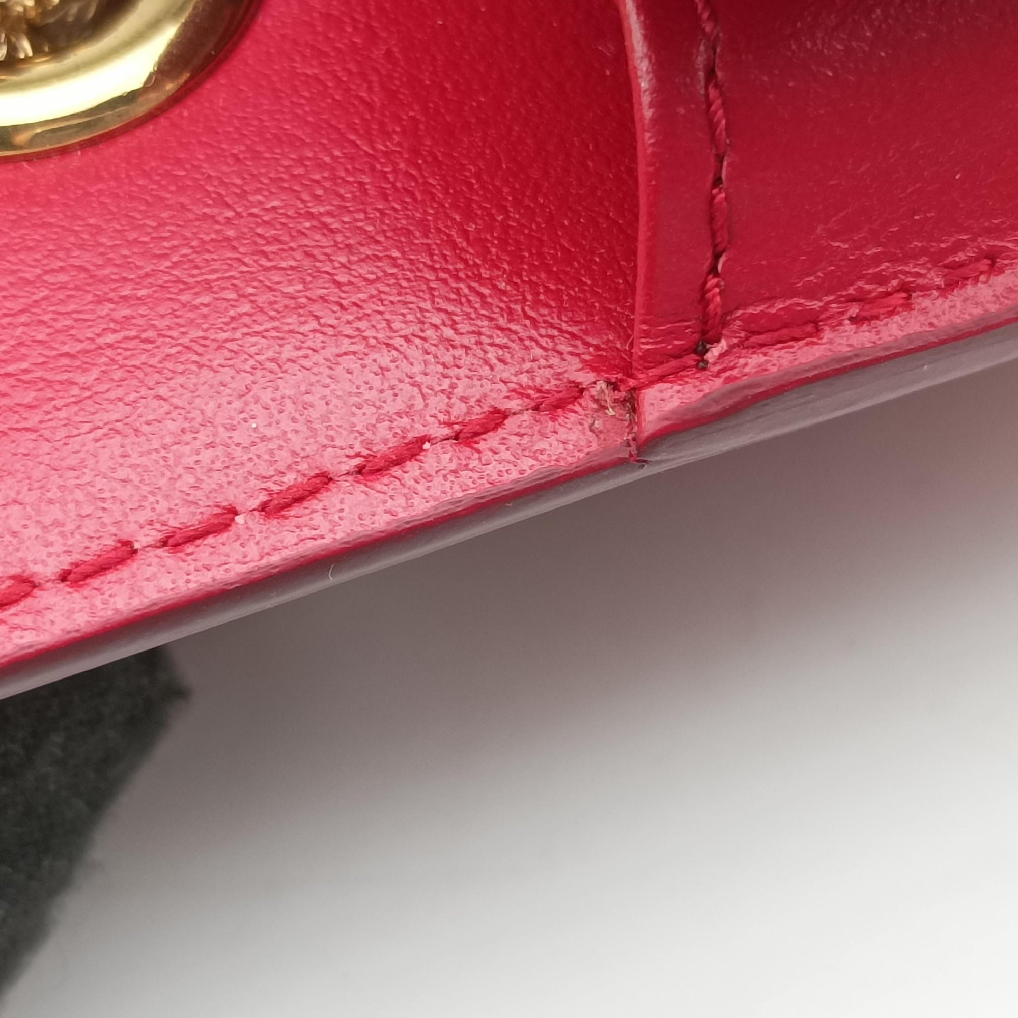 Pre-owned Dolce & Gabbana DEVOTION Red Leather  shoulderbag | stylenewstar
