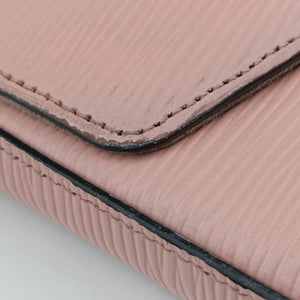 Secondhand Louis Vuitton Pochette FéLICIE ROSE BALLERIN Epi M62467 shoulderbag | stylenewstar