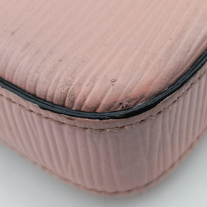 Secondhand Louis Vuitton Pochette FéLICIE ROSE BALLERIN Epi M62467 shoulderbag | stylenewstar