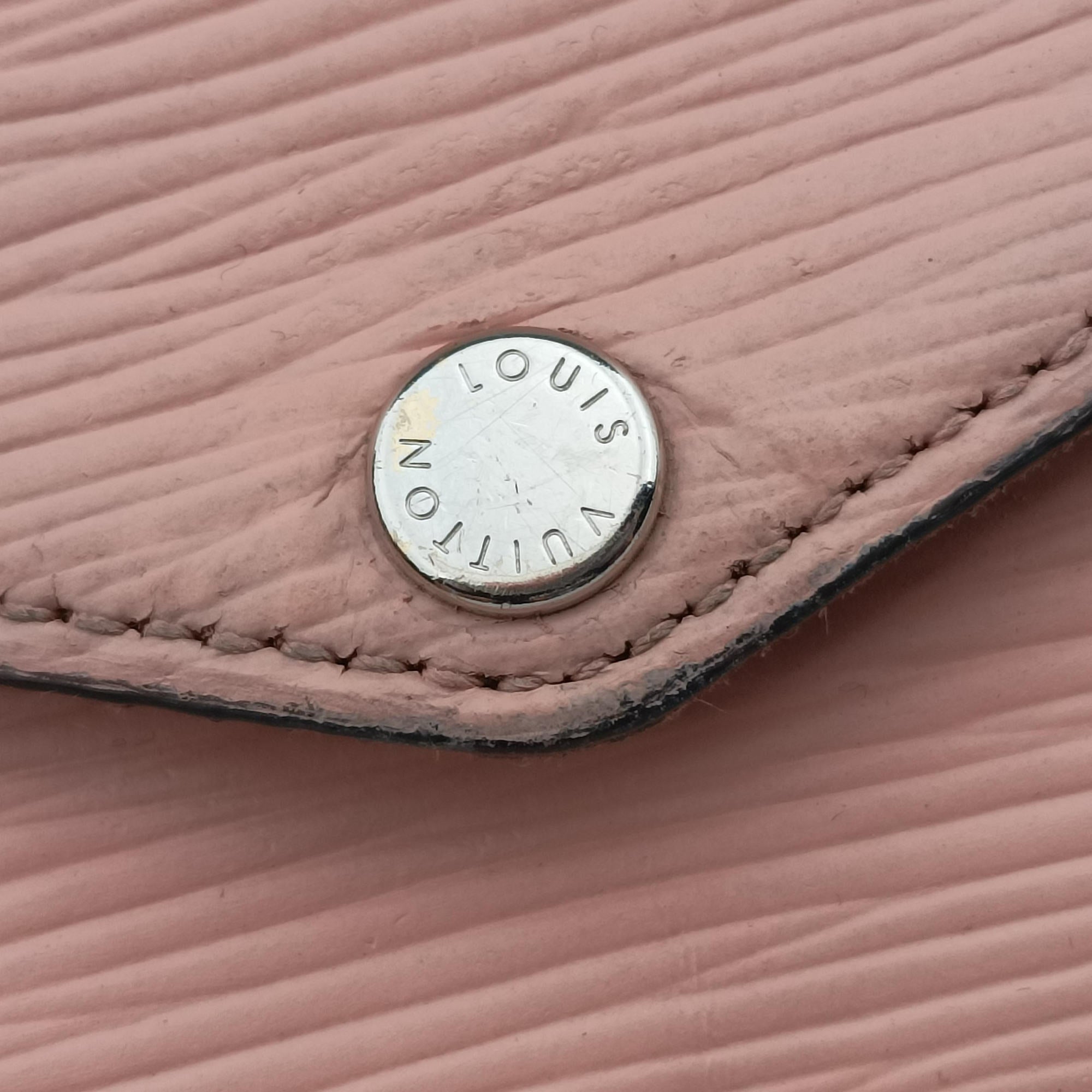 Secondhand Louis Vuitton Pochette FéLICIE ROSE BALLERIN Epi M62467 shoulderbag | stylenewstar
