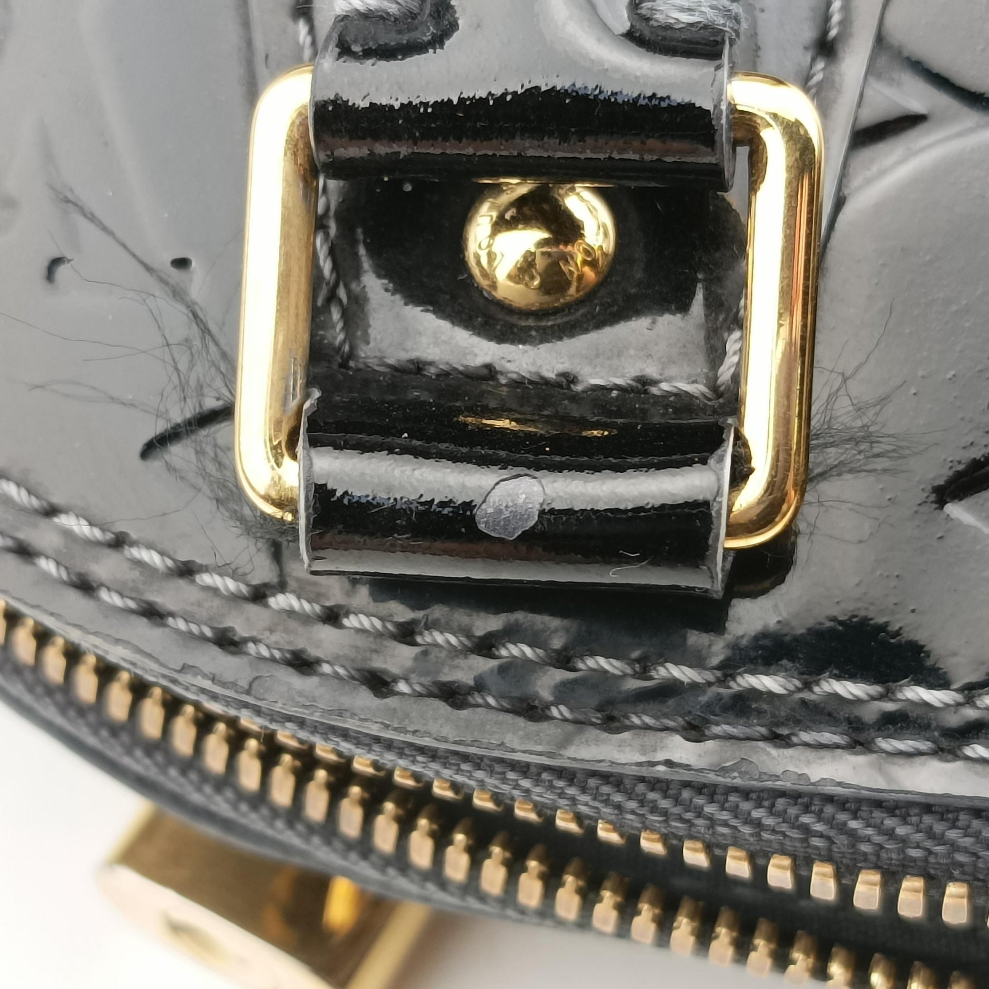Pre-owned Louis Vuitton Alma BB Bleu Nuit Monogram  Vernis  shoulderbag | stylenewstar