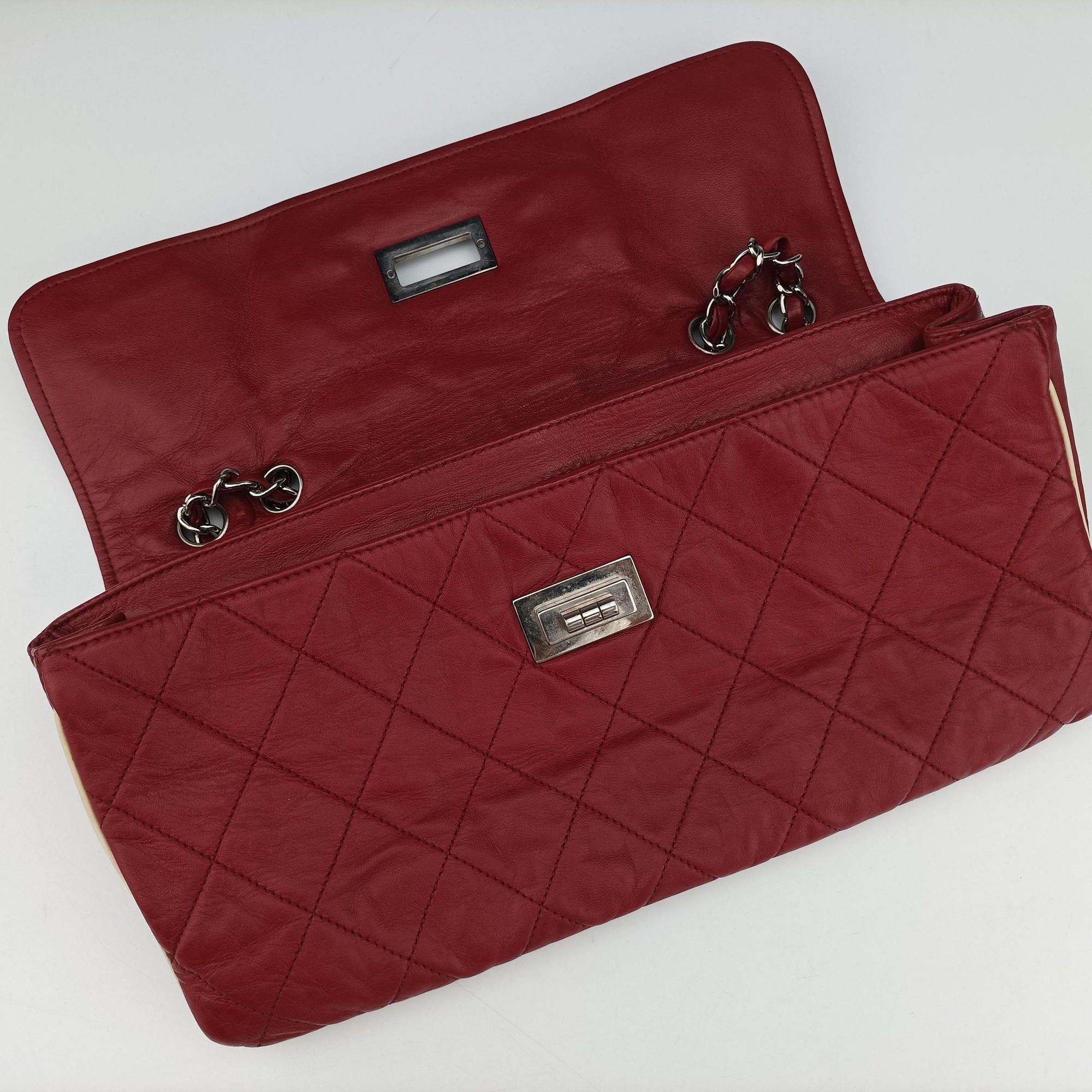 Vintage Chanel 2.55East West Red Leather A37691 shoulderbag | stylenewstar