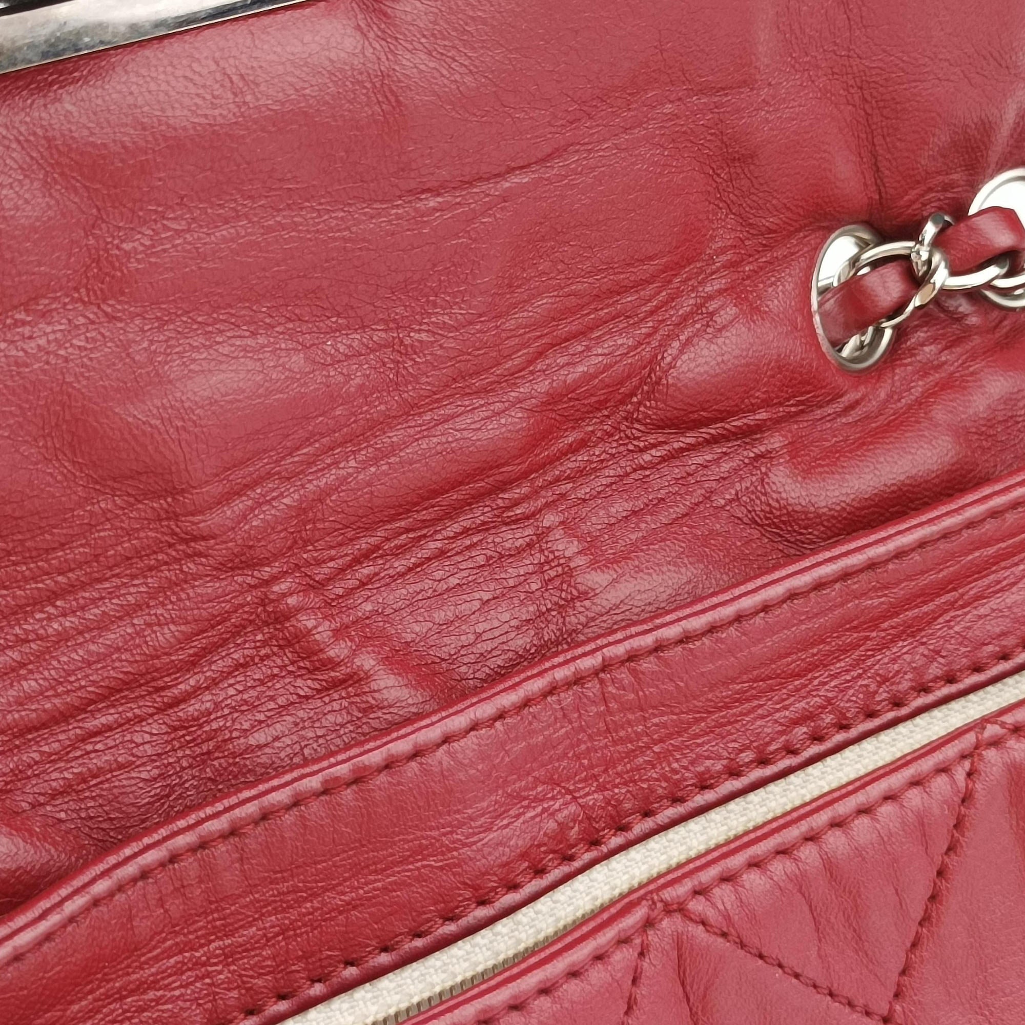 Vintage Chanel 2.55East West Red Leather A37691 shoulderbag | stylenewstar