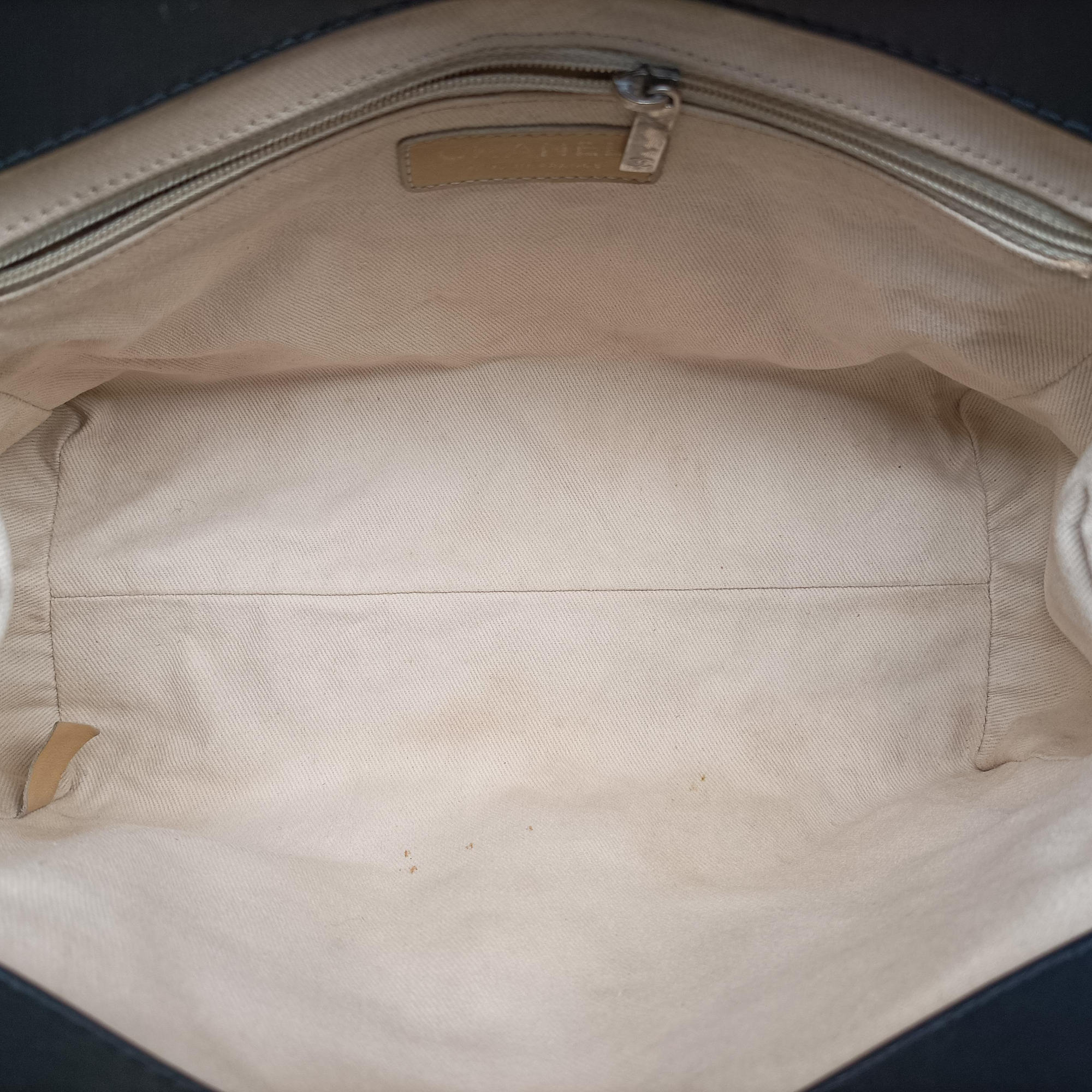 Vintage Chanel Matelasse Cocomark GST Green Patent Leather A65734 shoulderbag | stylenewstar