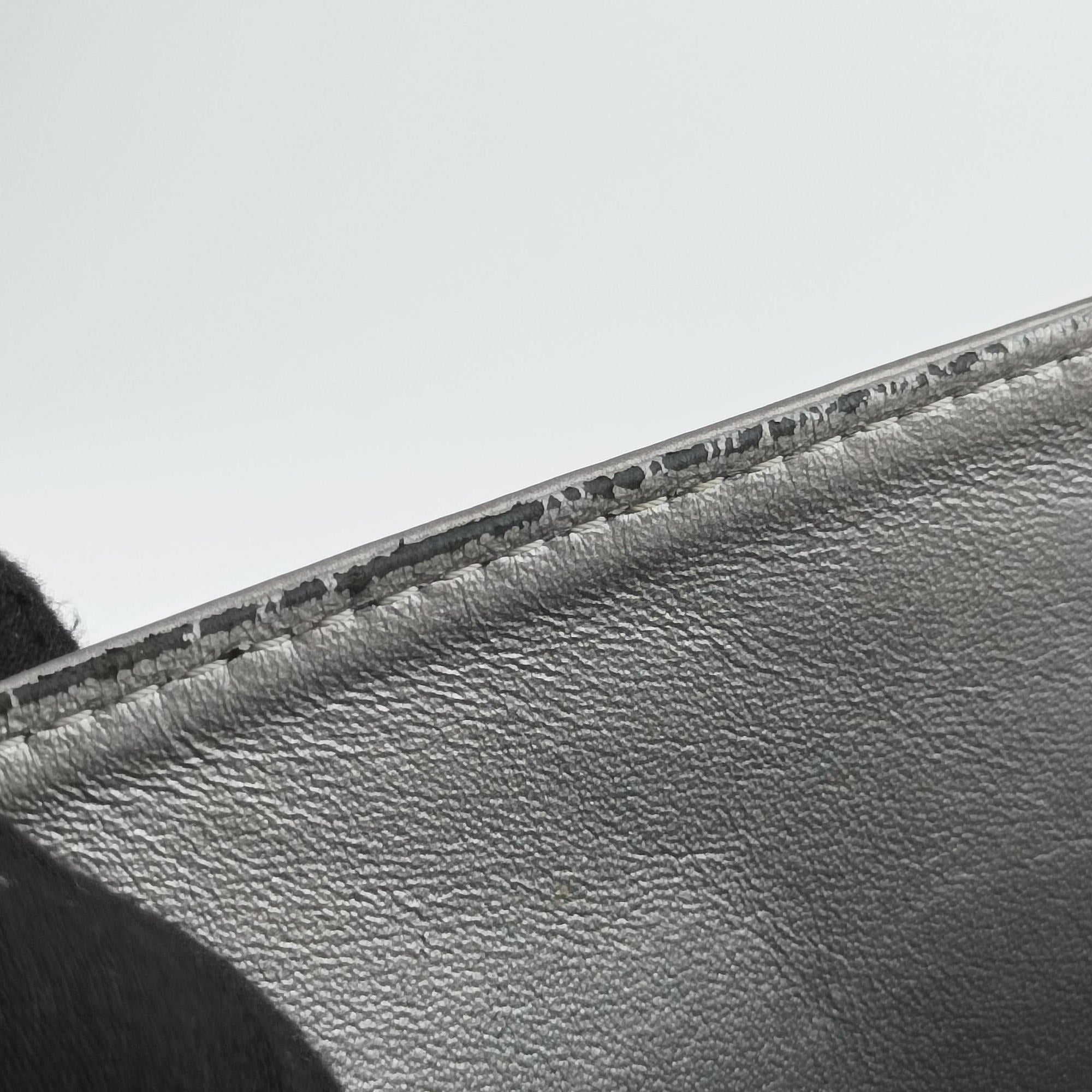 Pre-owned Chanel 2.55 double flap Matelasse Silver Leather A37590 shoulderbag | stylenewstar