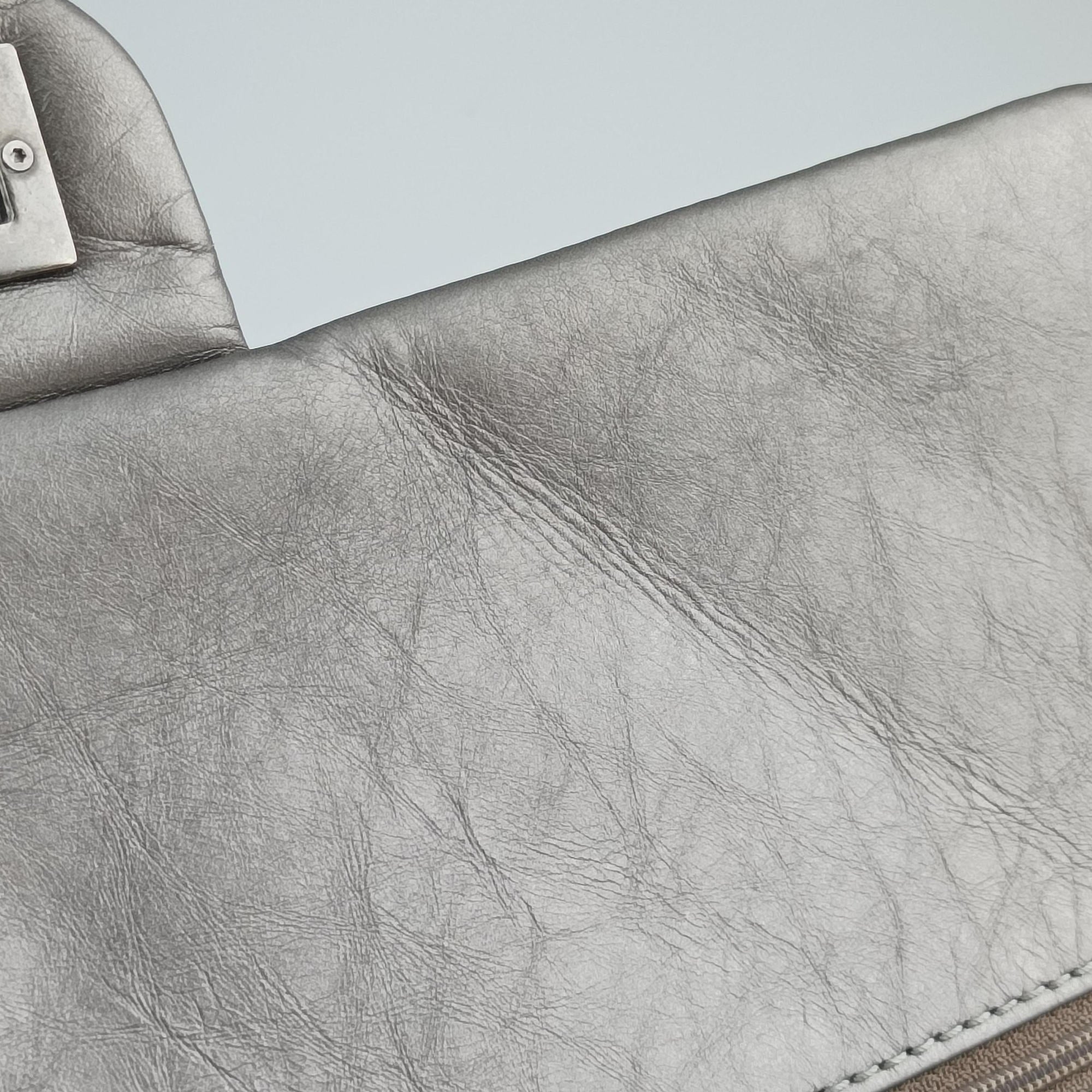 Pre-owned Chanel 2.55 double flap Matelasse Silver Leather A37590 shoulderbag | stylenewstar