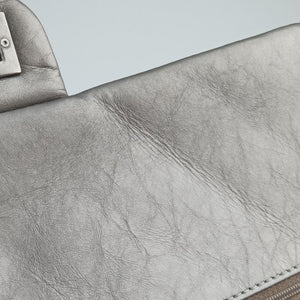 Pre-owned Chanel 2.55 double flap Matelasse Silver Leather A37590 shoulderbag | stylenewstar