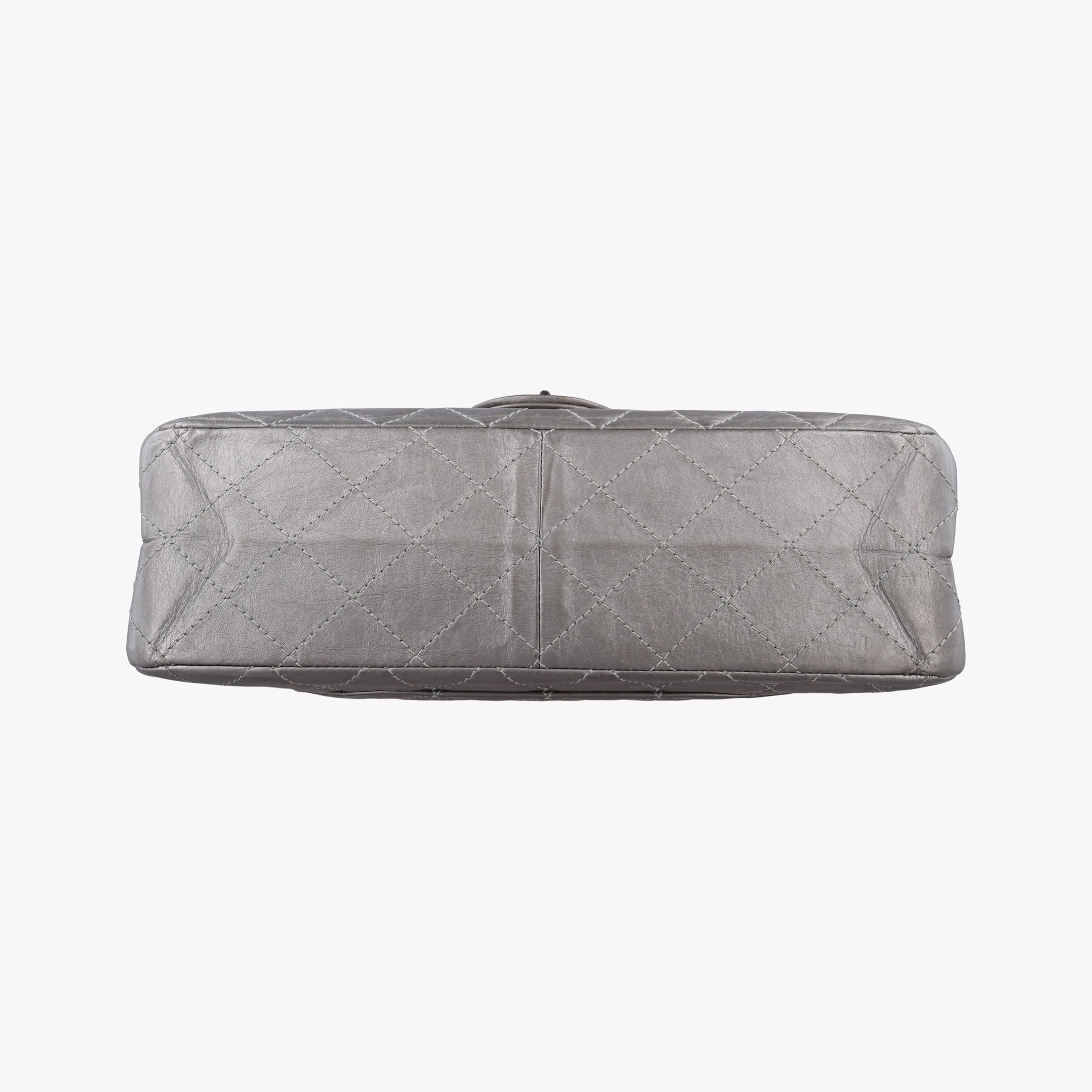 Pre-owned Chanel 2.55 double flap Matelasse Silver Leather A37590 shoulderbag | stylenewstar