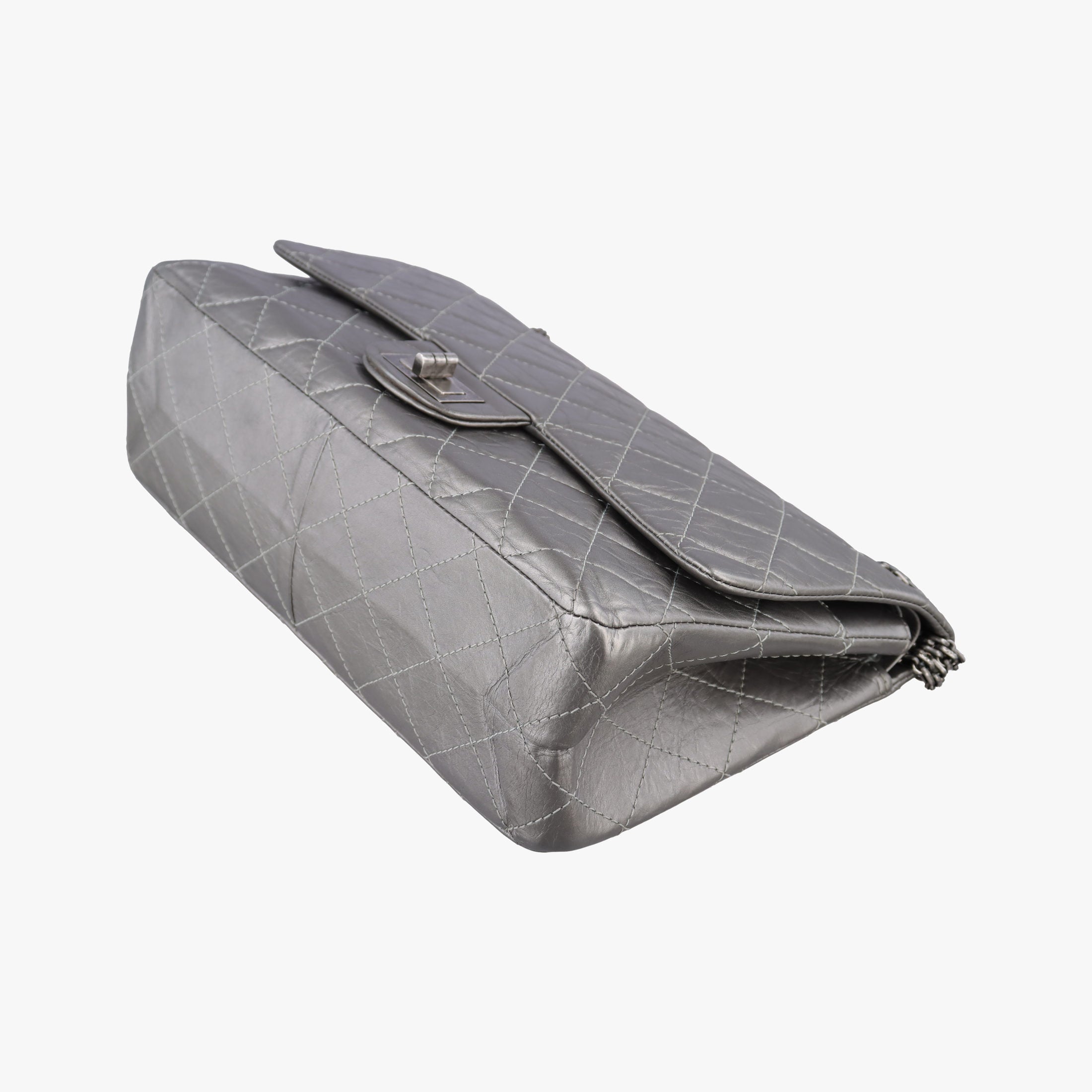 Pre-owned Chanel 2.55 double flap Matelasse Silver Leather A37590 shoulderbag | stylenewstar