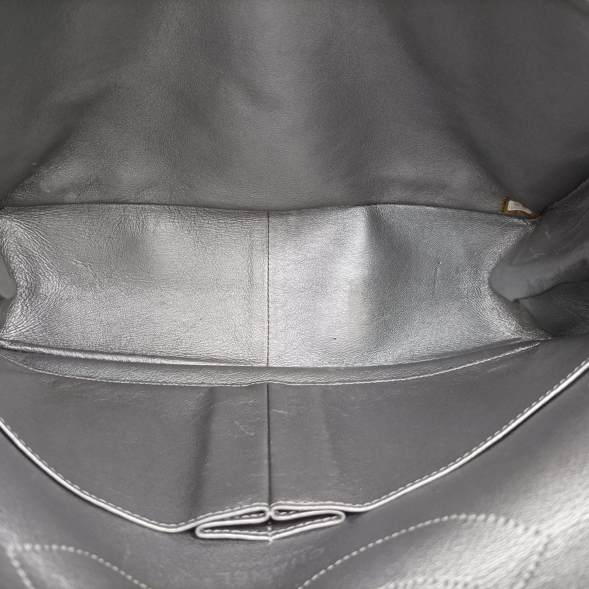 Pre-owned Chanel 2.55 double flap Matelasse Silver Leather A37590 shoulderbag | stylenewstar