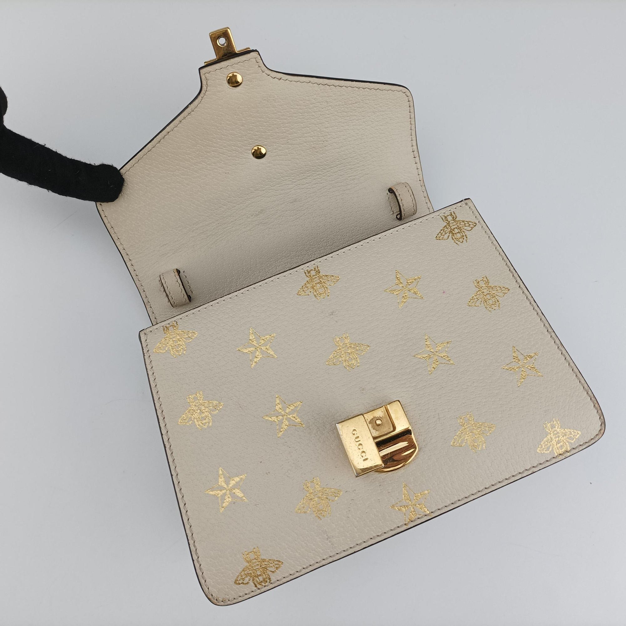 Pre-owned Gucci Sylvie White Leather 470270 shoulderbag | stylenewstar