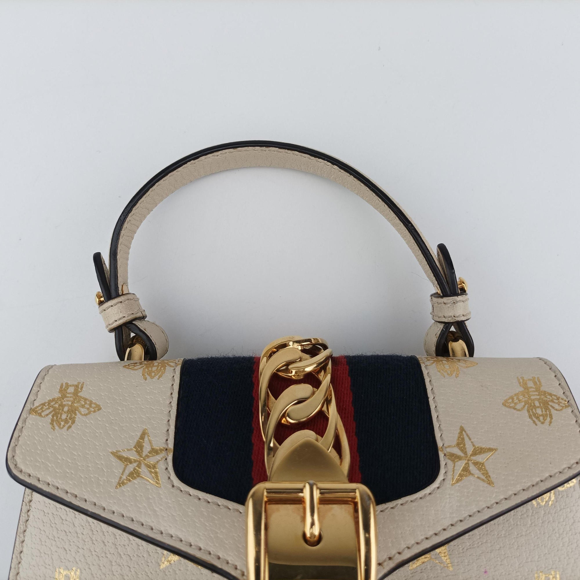 Pre-owned Gucci Sylvie White Leather 470270 shoulderbag | stylenewstar