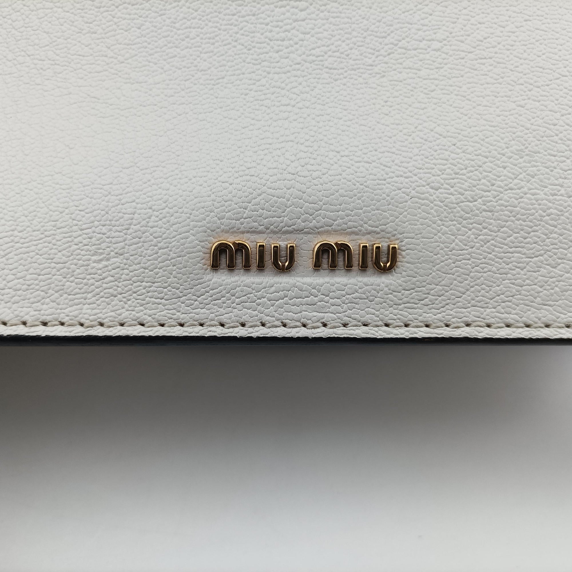 Pre-owned Miu Miu Miu Lady White Leather  shoulderbag | stylenewstar