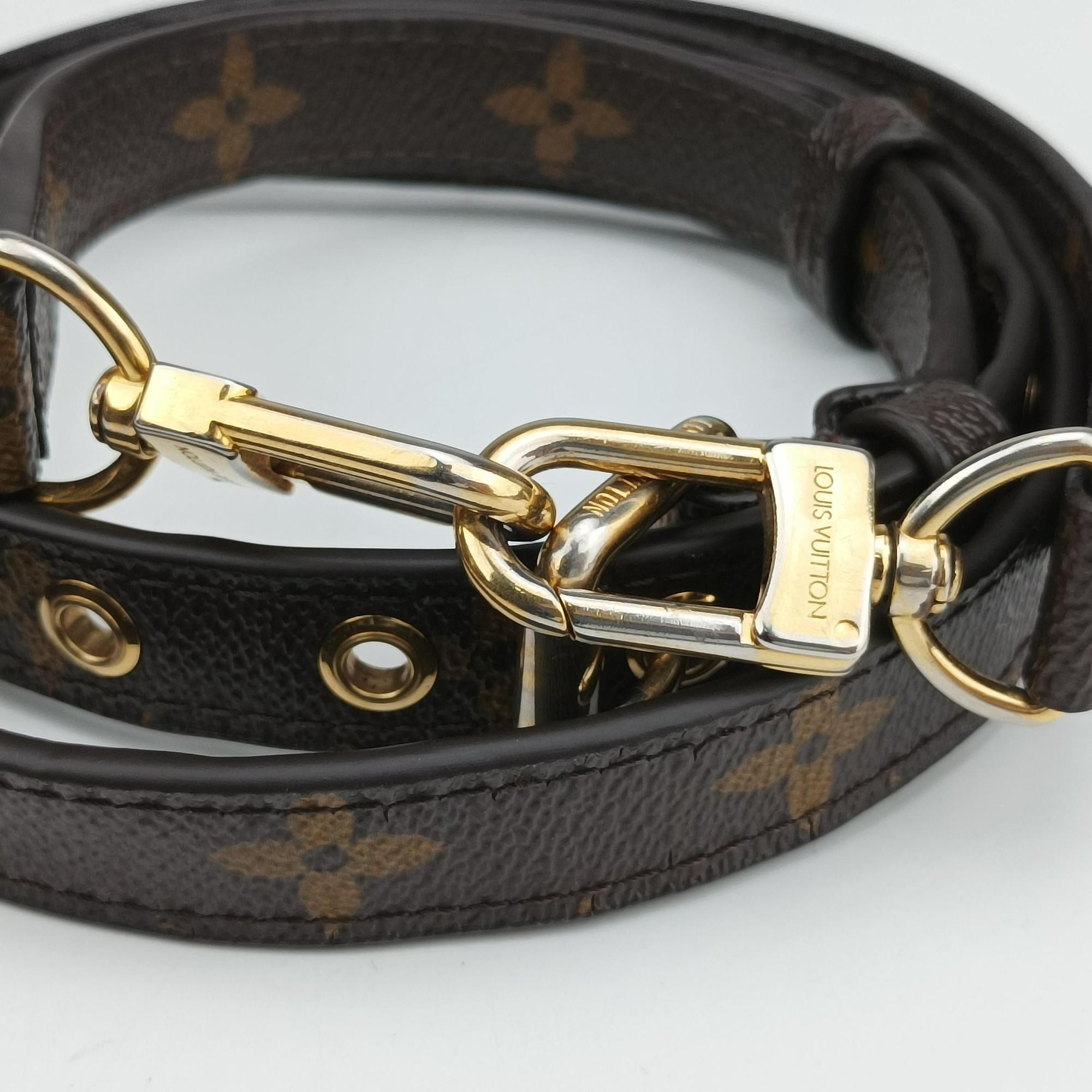 Pre-owned Louis Vuitton Pochette Metis MM Brown Monogram Canvas M44875 shoulderbag | stylenewstar
