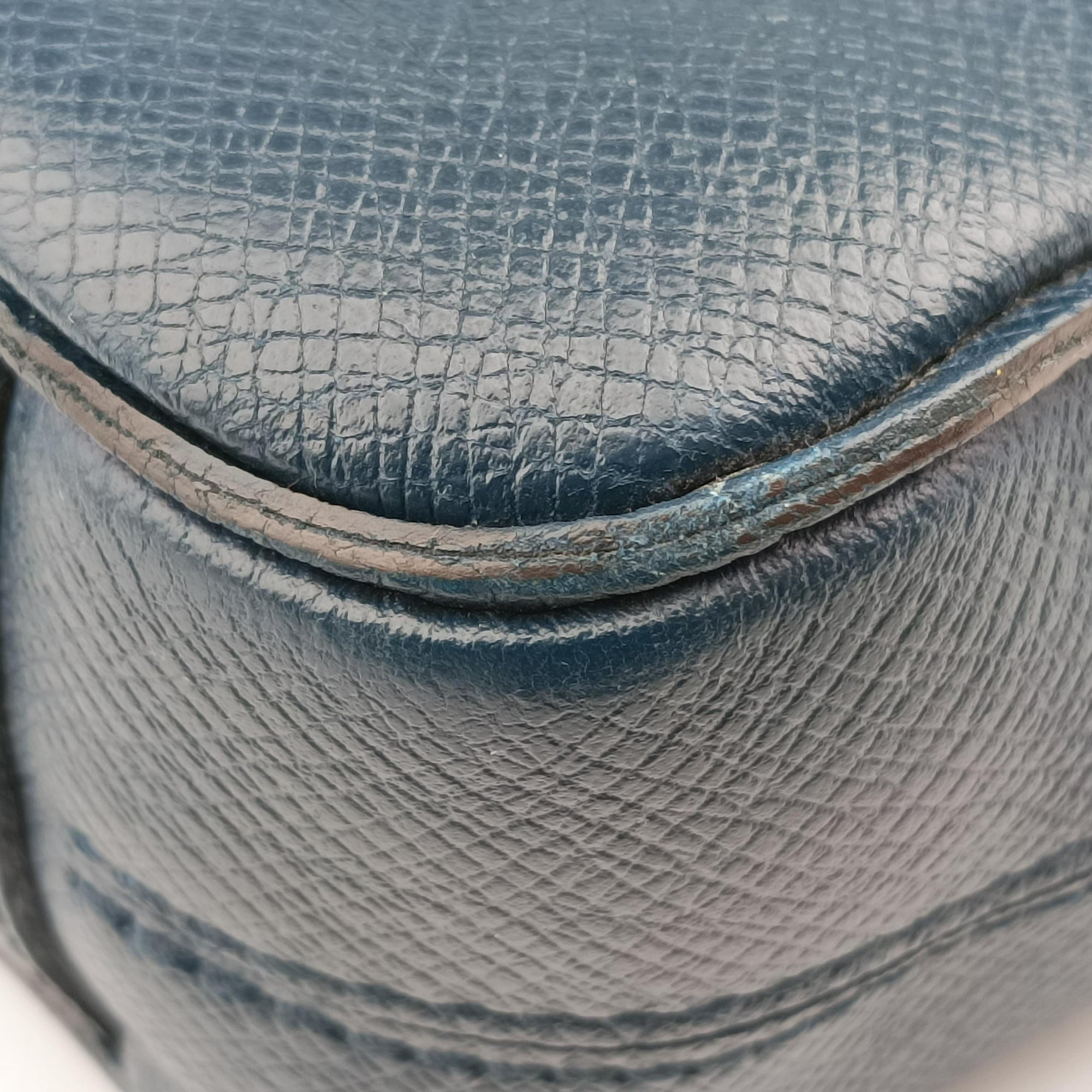 Pre-owned Louis Vuitton Porto Document Business MM Ocean Blue Taiga M32705 handbag | stylenewstar