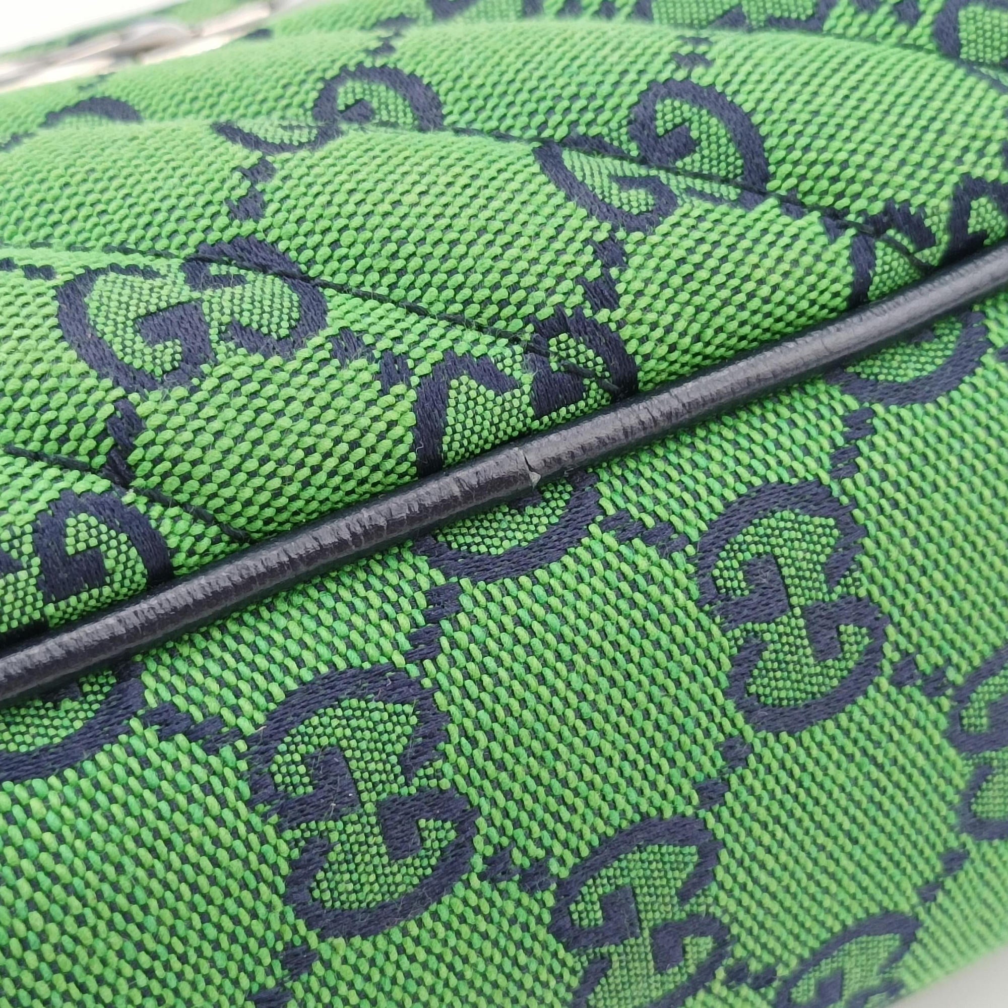 Secondhand Gucci GG Marmont Green canvas 447632 shoulderbag | stylenewstar