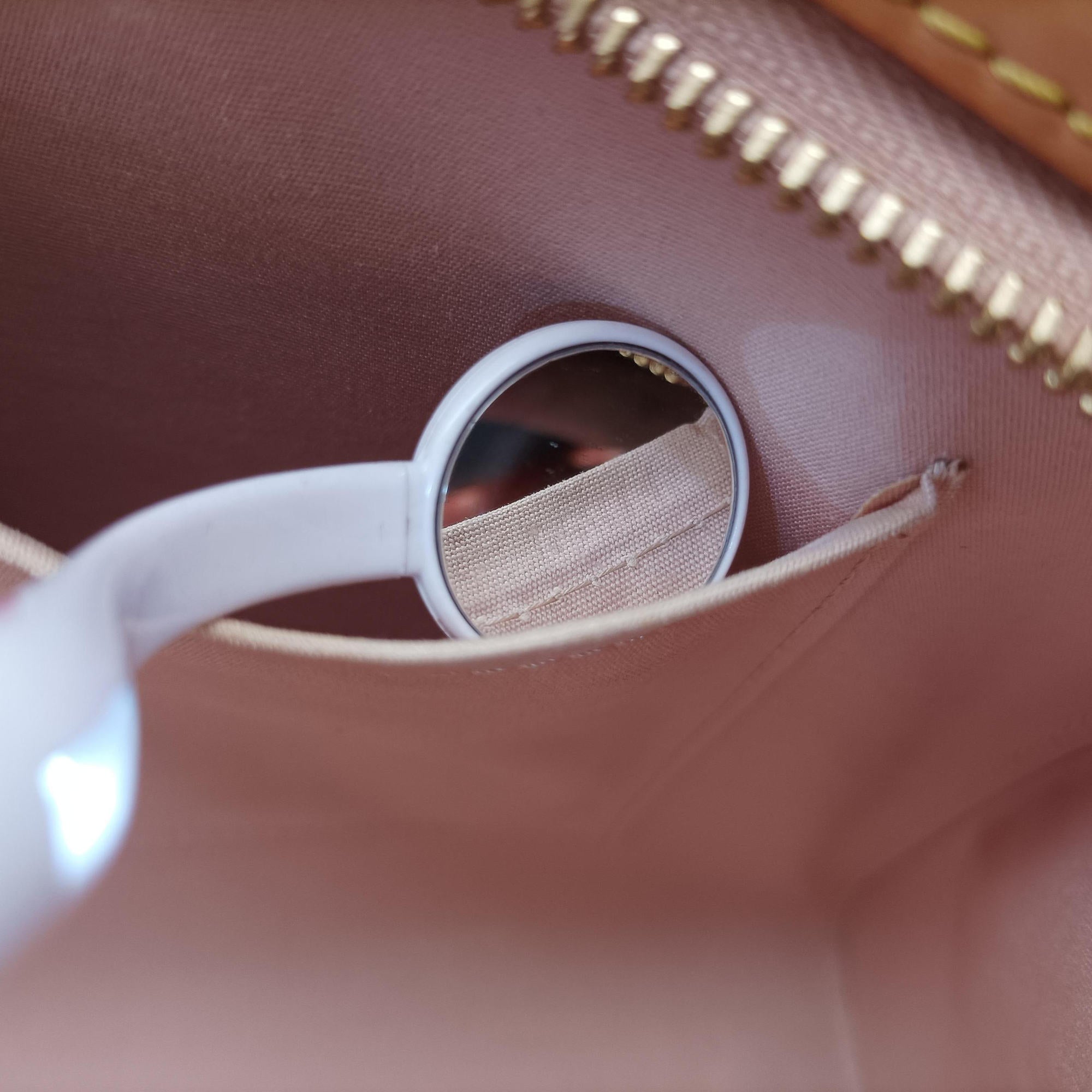 Secondhand Louis Vuitton Brea MM Broncorail Vernis M91456 shoulderbag | stylenewstar